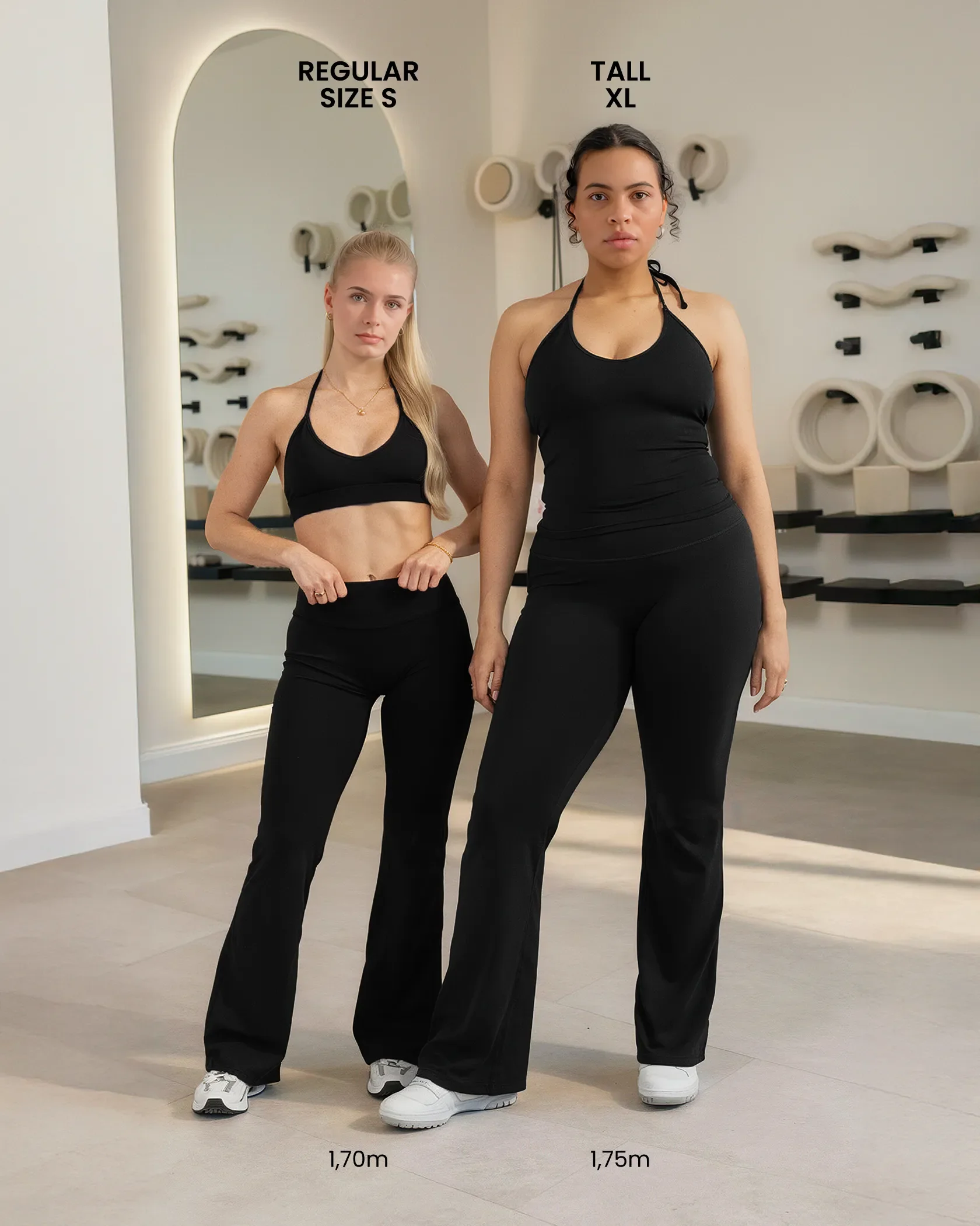 Allrounder Sculpt Scrunch Flared Leggings Regular "Schwarz" - Image 2