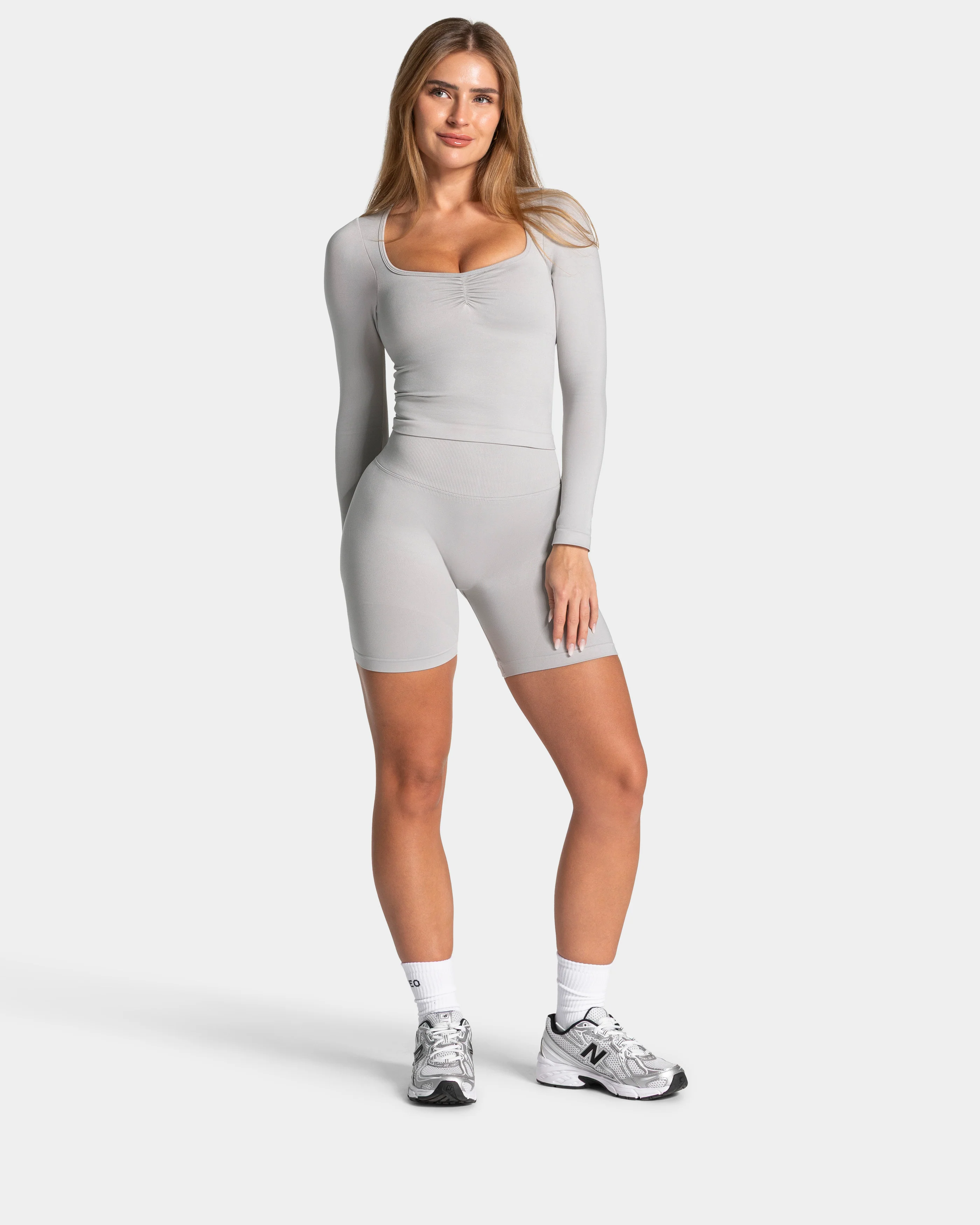 Charming Pro Lifted Scrunch Shorts "Moon" - Image 3