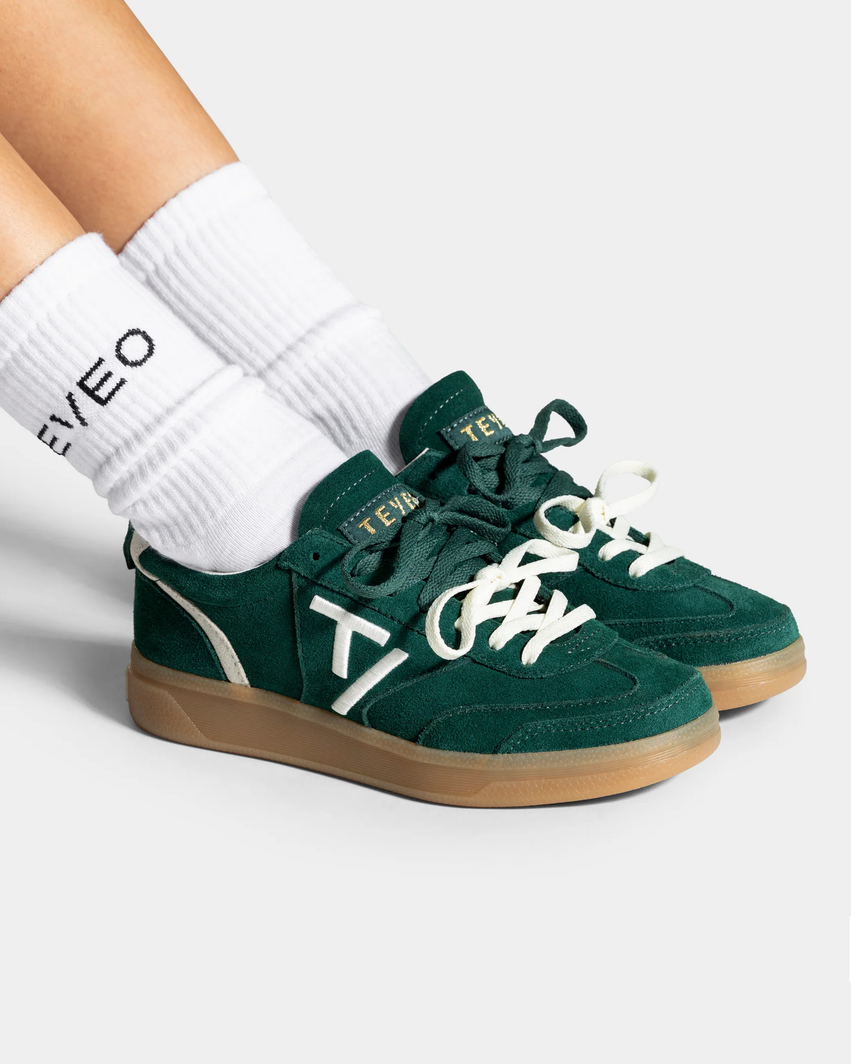 Classic Sneaker Women "Dunkelgrün - Off White" - Image 6