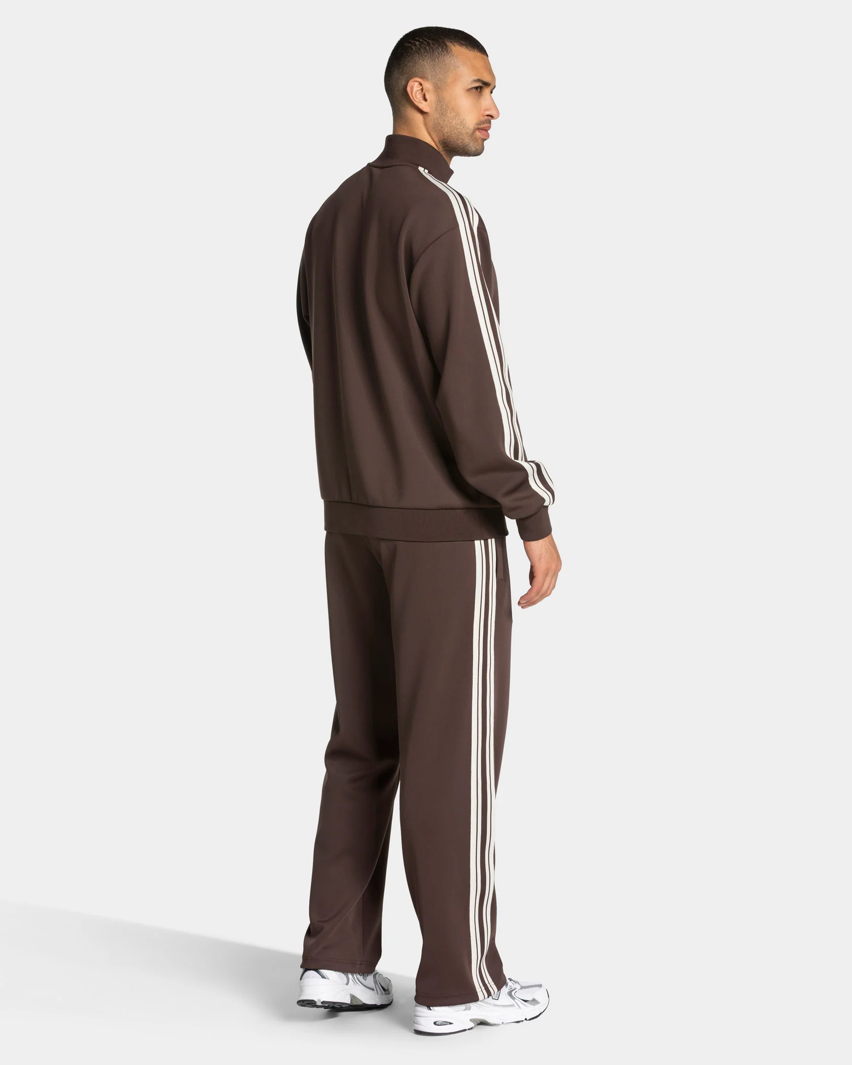 Club Zip Jacke "Espresso" - Image 5