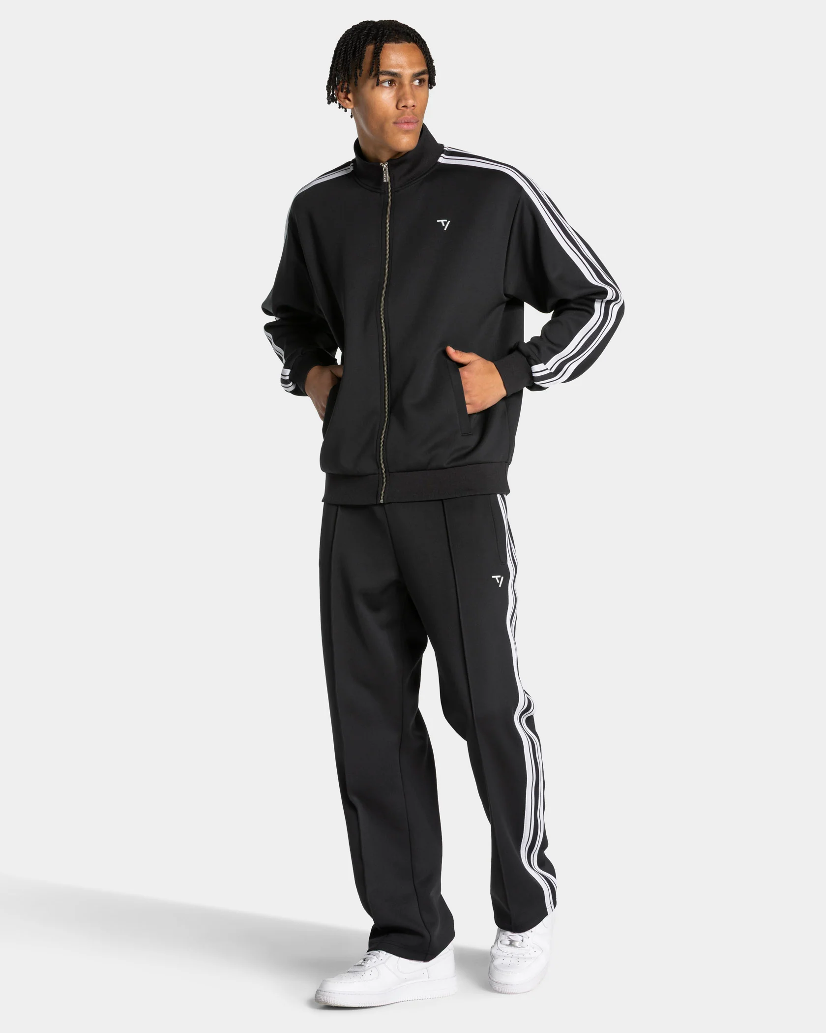 Club Zip Jacke "Schwarz" - Image 3