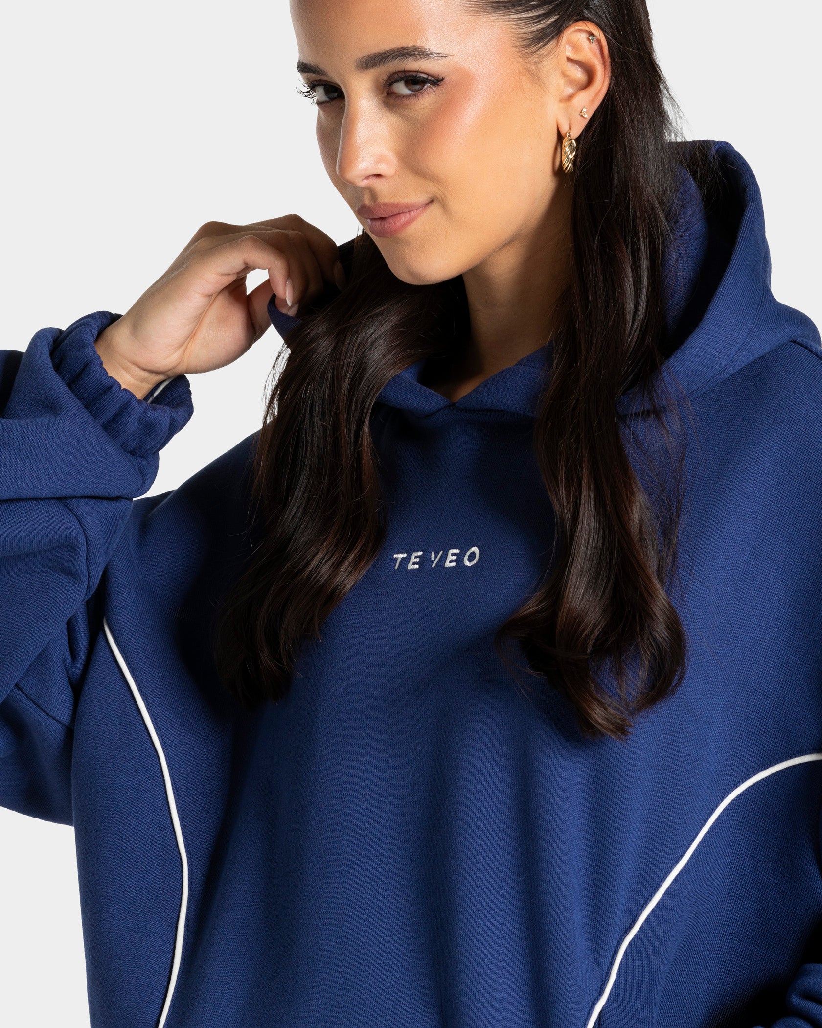 Contrastline Hooded Sweater "Indigo" - Image 4