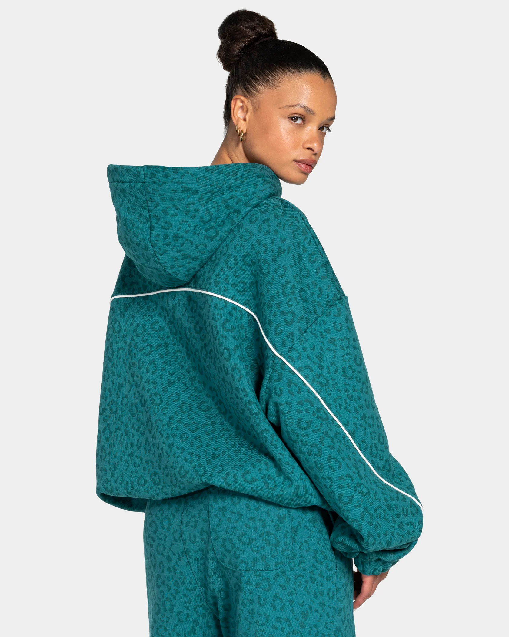 Contrastline Hooded Sweater "Leo Petrol" - Image 2