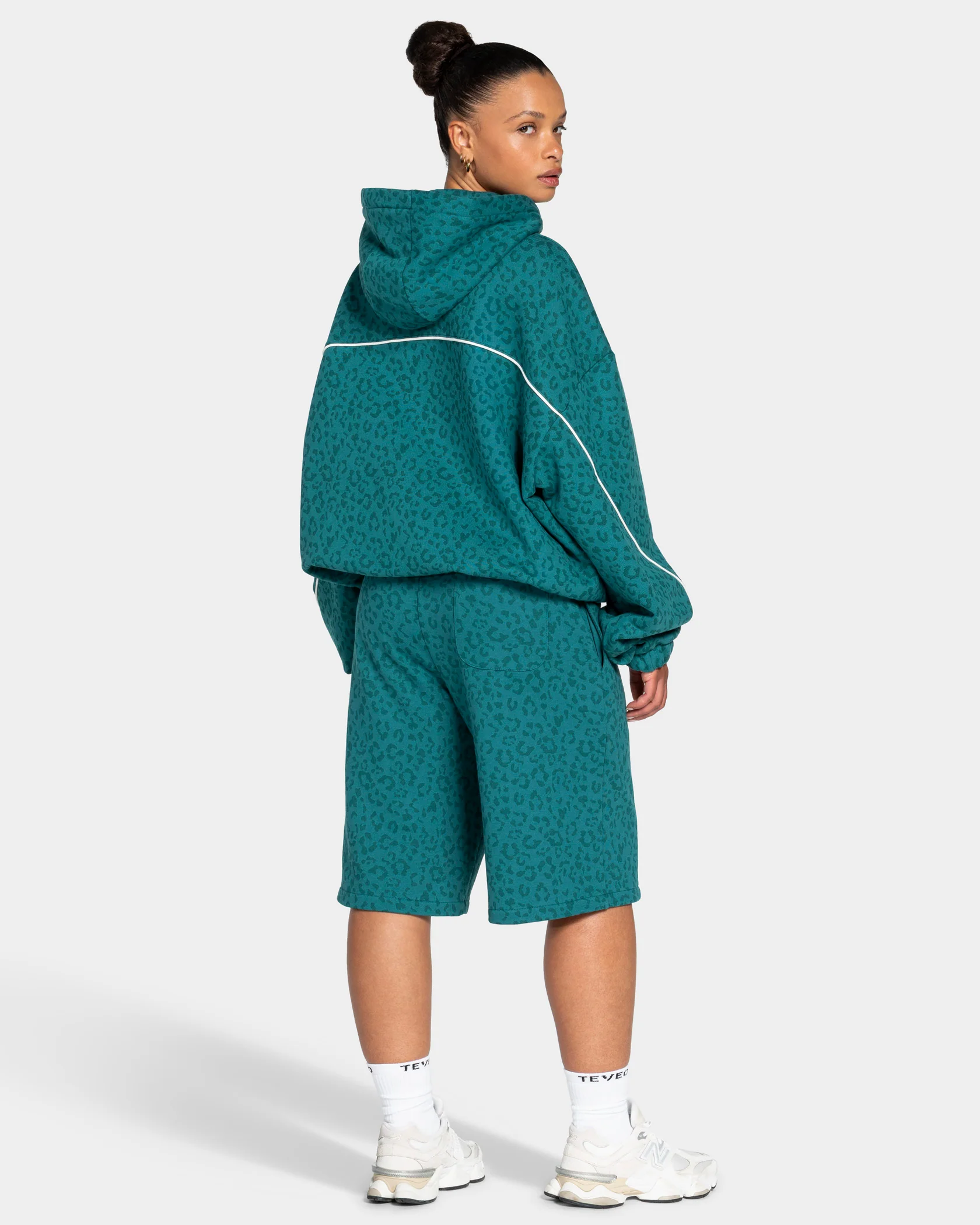 Contrastline Hooded Sweater "Leo Petrol" - Image 5