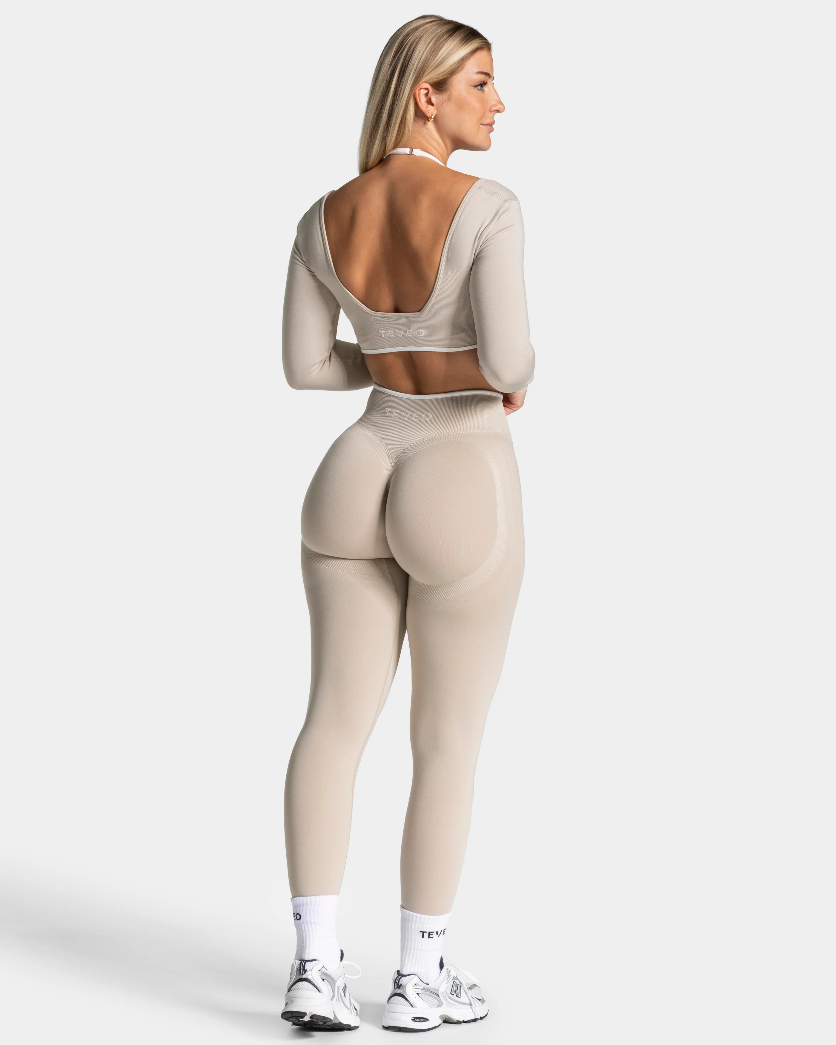 Contrastline Longsleeve "Cream" - Image 5