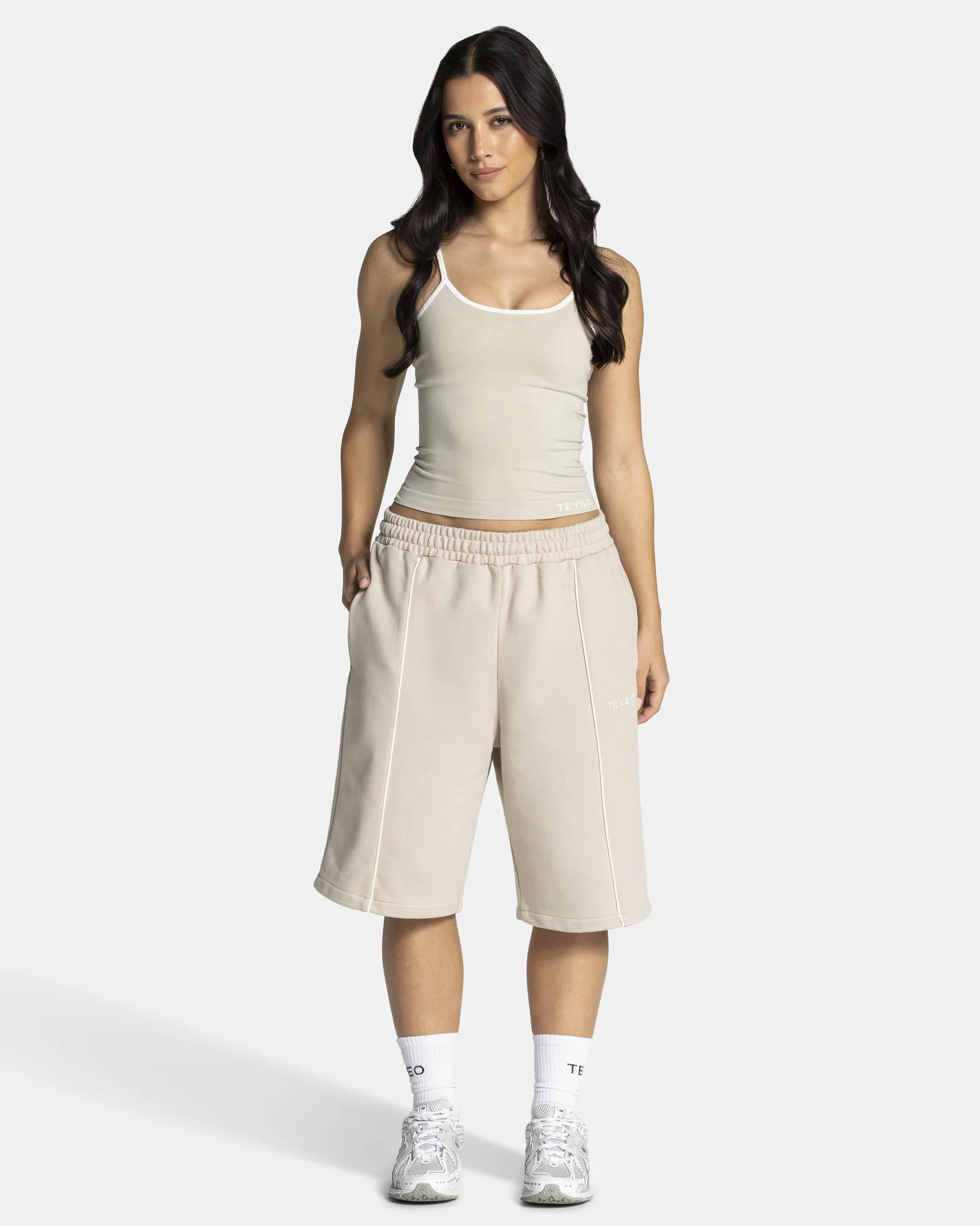 Contrastline Oversized Jorts "Cream" - Image 3