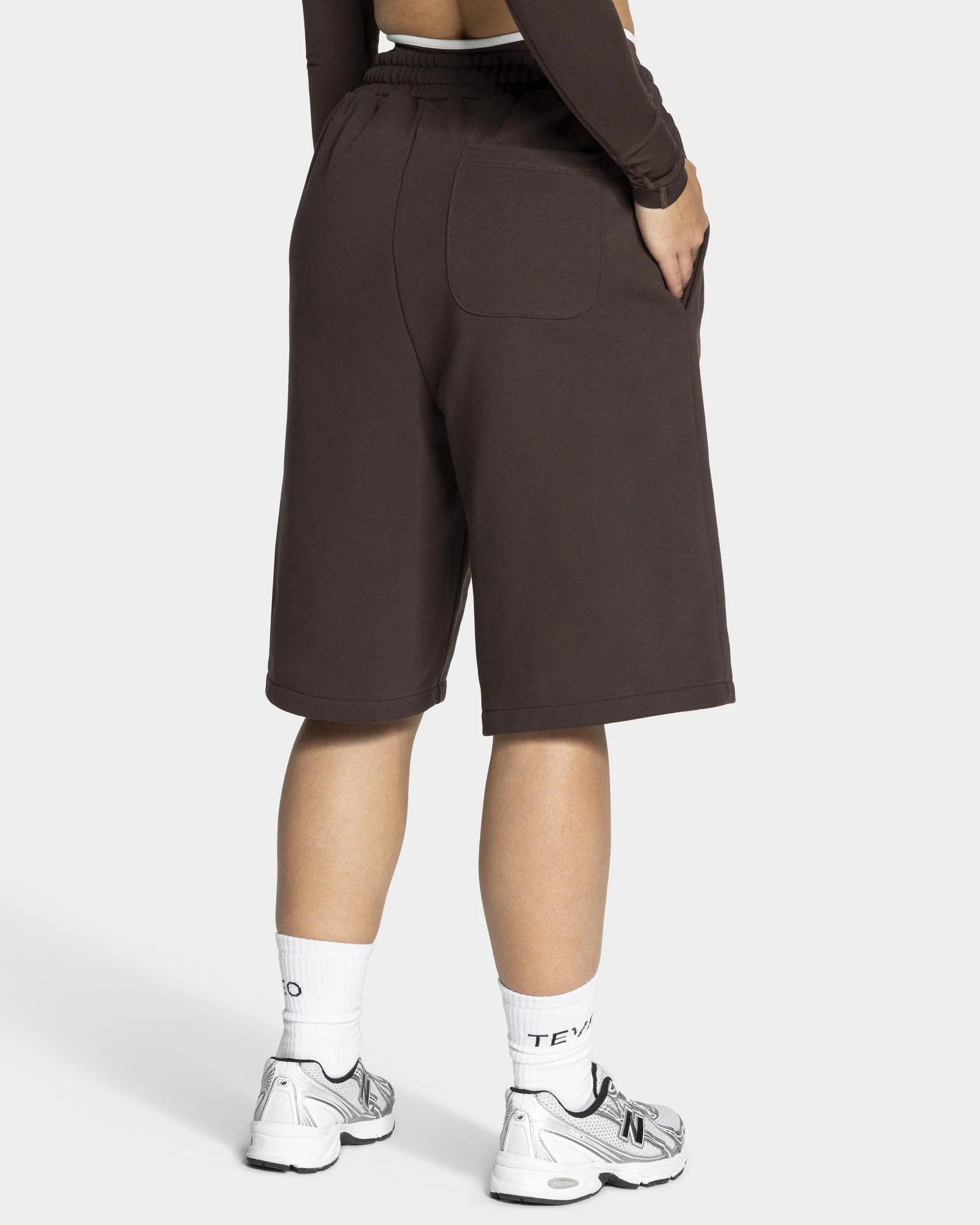 Contrastline Oversized Jorts "Espresso" - Image 2