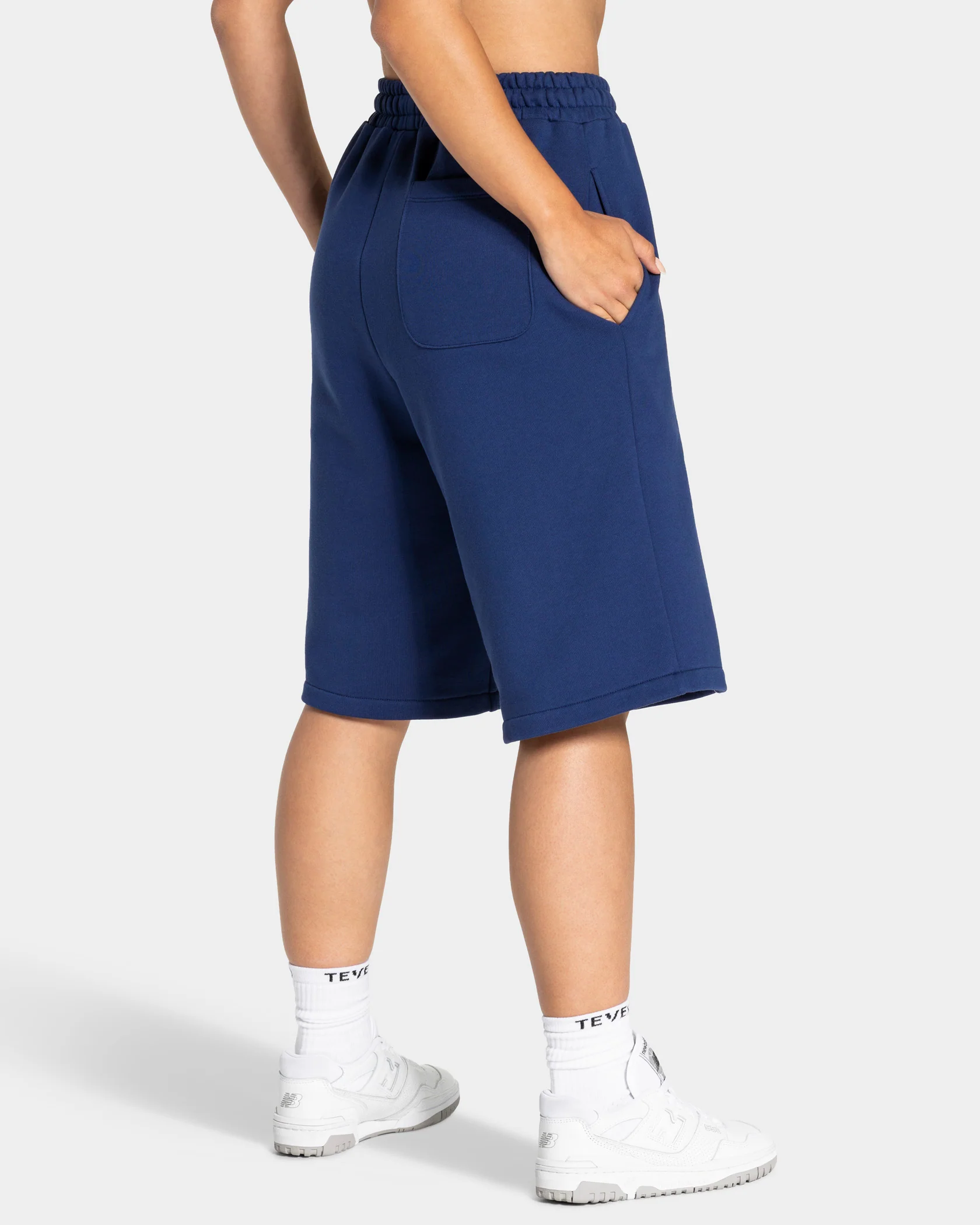 Contrastline Oversized Jorts "Indigo" - Image 2