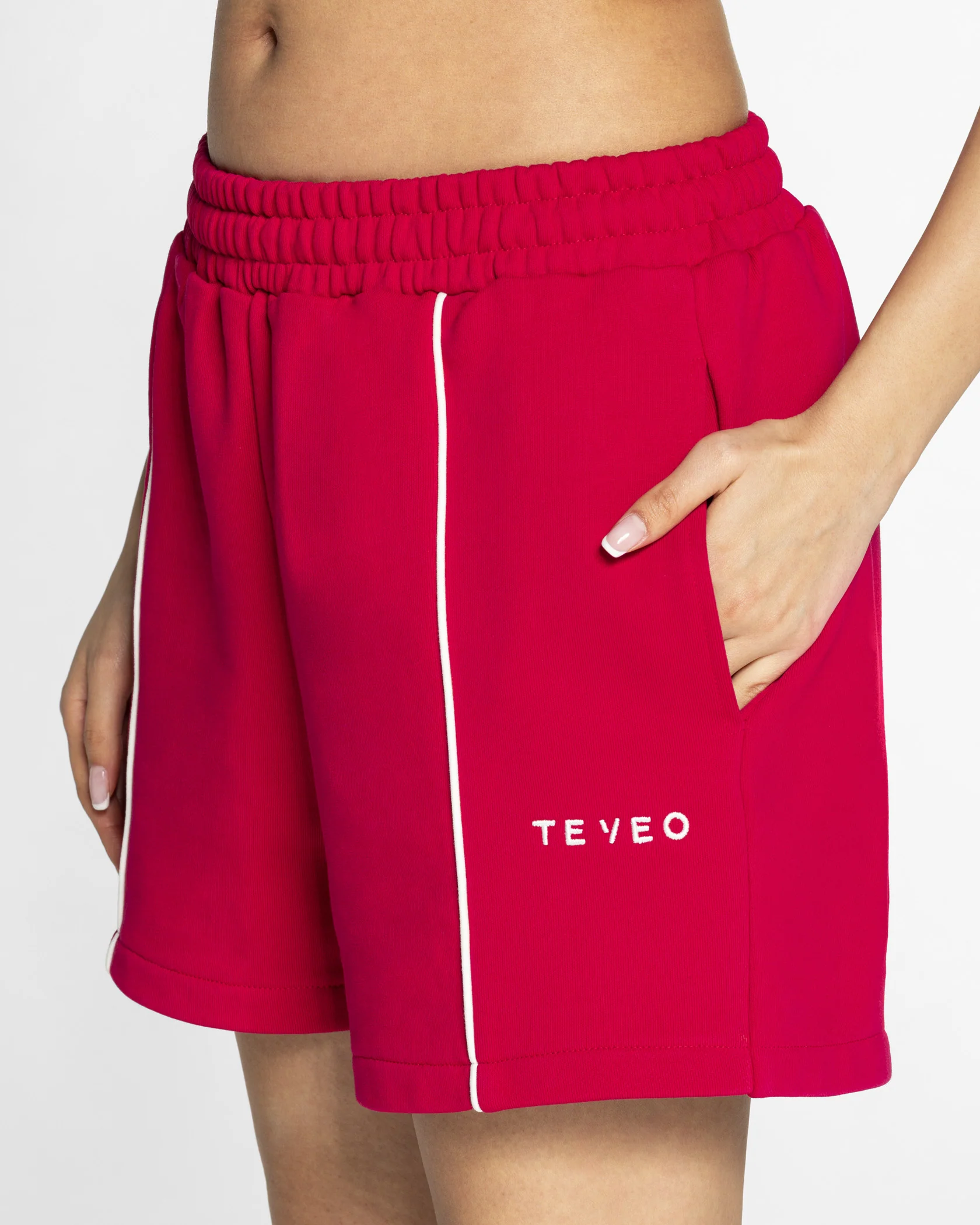 Contrastline Oversized Shorts "Raspberry" - Image 4