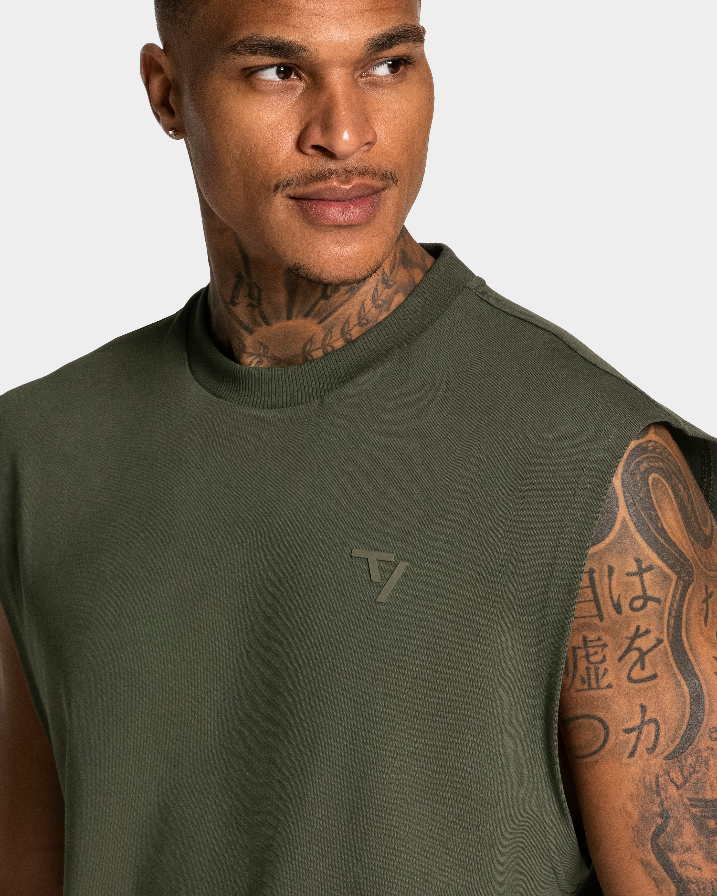 Contrastline Oversized Tank "Khaki" - Image 4