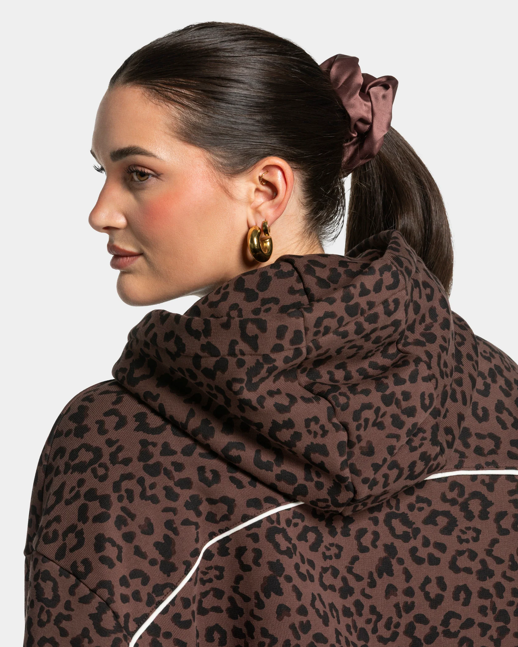 Contrastline Scrunchies (2er-Pack) ''Leo - Espresso'' - Image 5