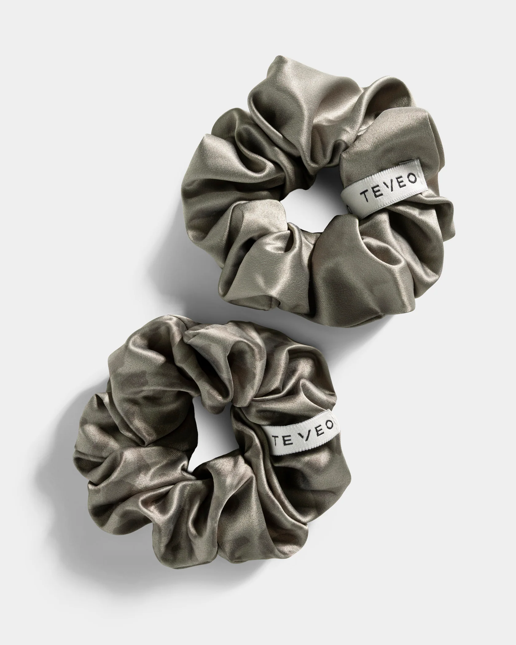 Contrastline Scrunchies (2er-Pack) "Leo - Khaki" - Image 2