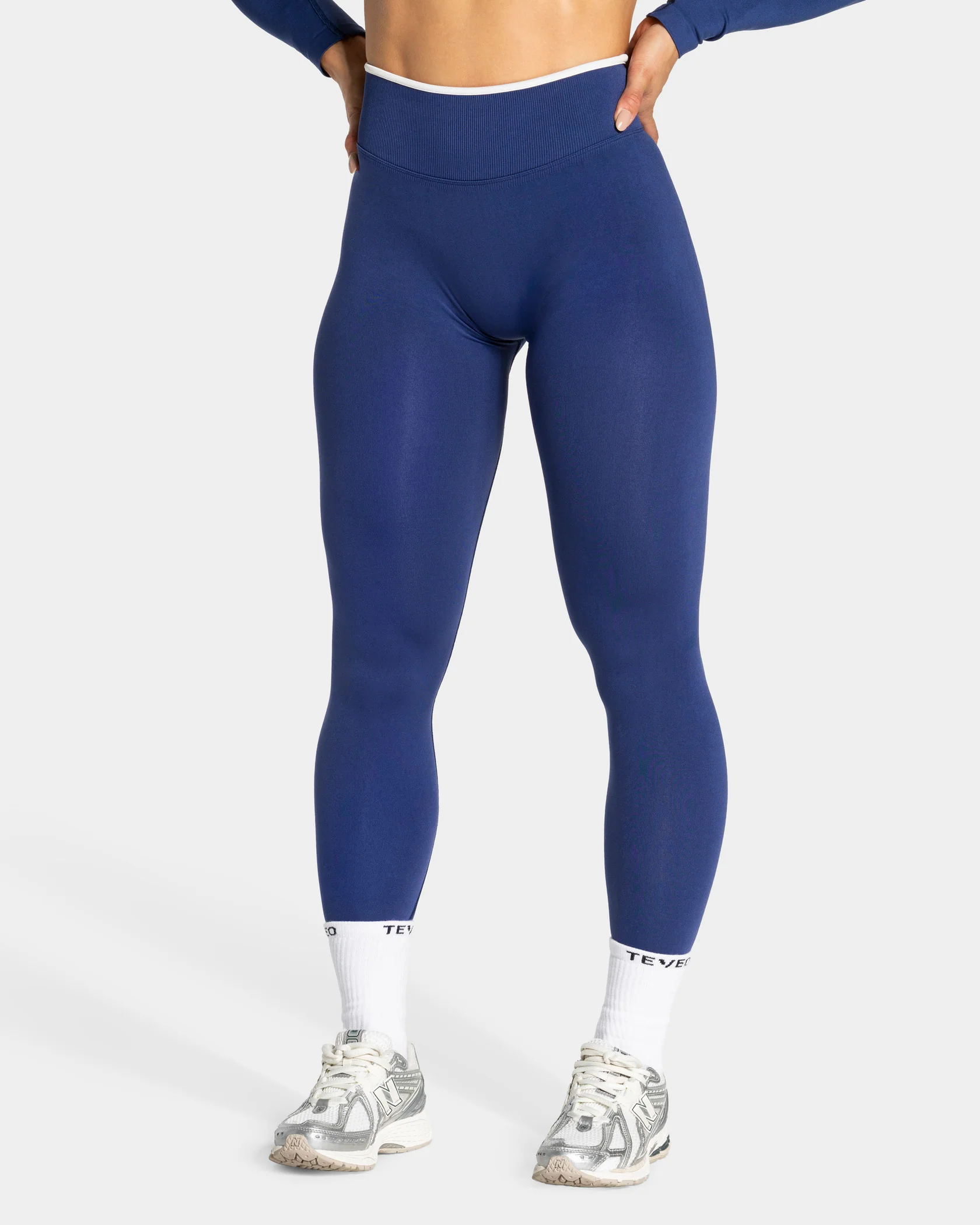 Contrastline Sculpt Scrunch Leggings "Indigo" - Image 2