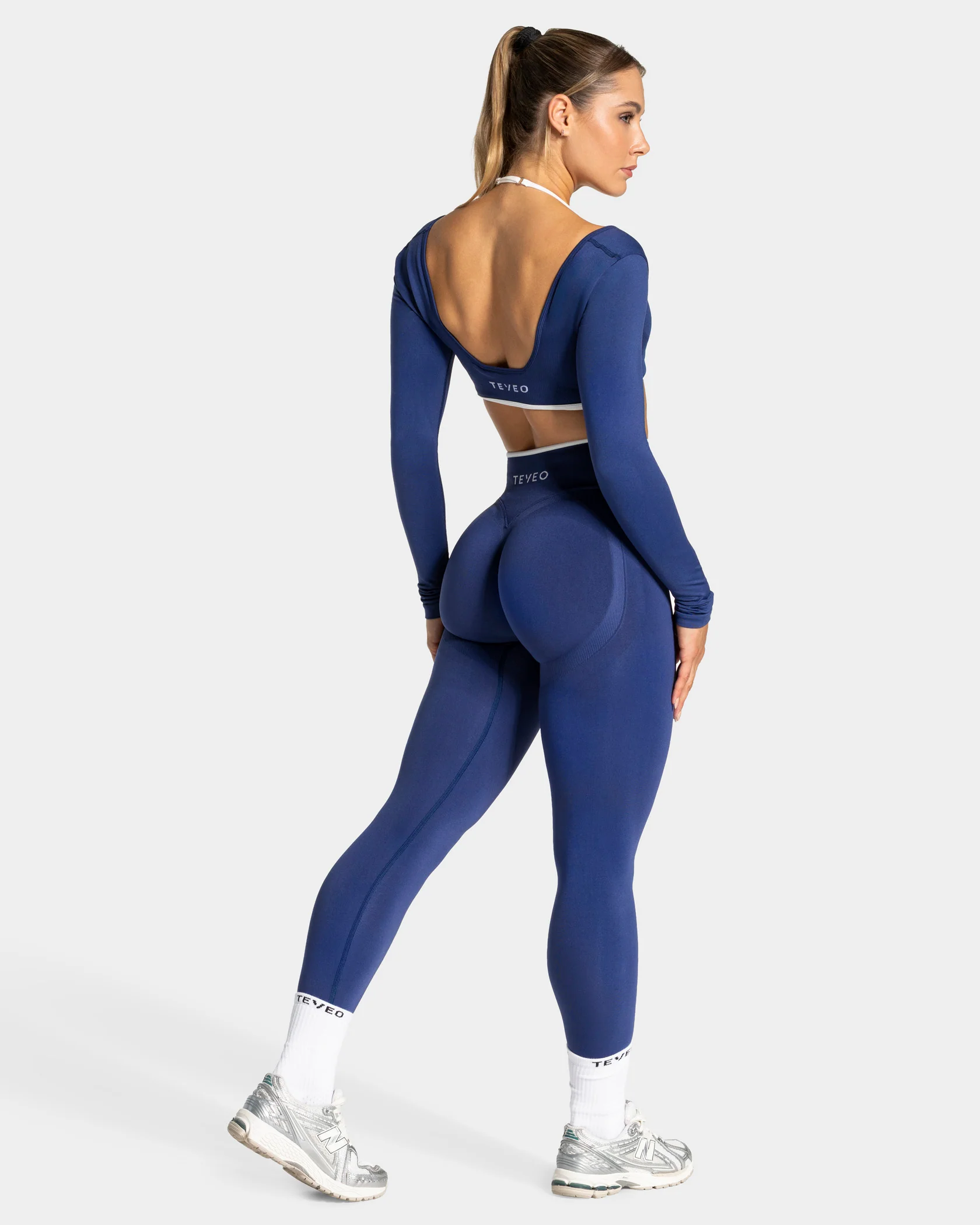Contrastline Sculpt Scrunch Leggings "Indigo" - Image 5