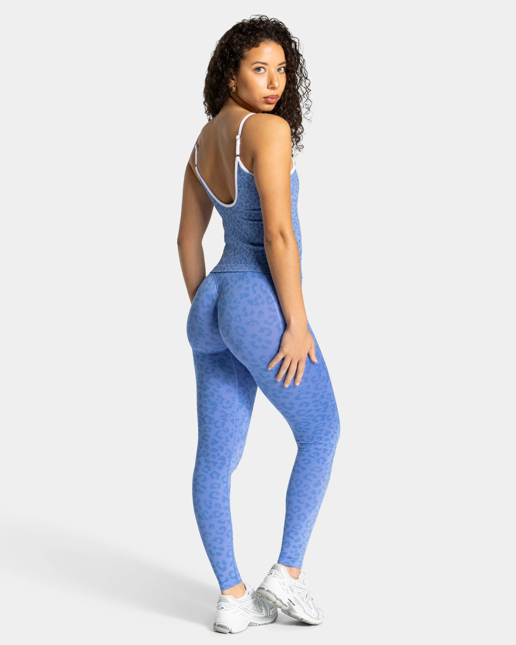 Contrastline Sculpt Scrunch Leggings "Leo Azure" - Image 5