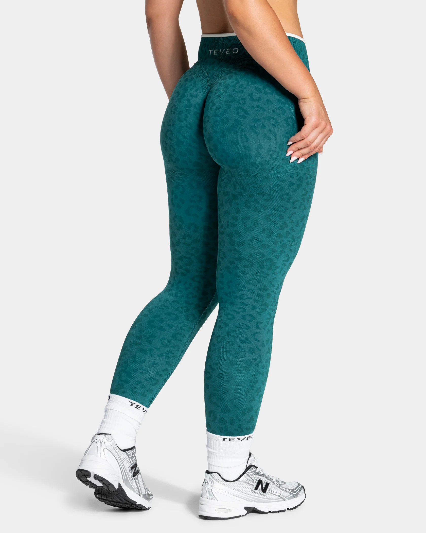 Contrastline Sculpt Scrunch Leggings "Leo Petrol"