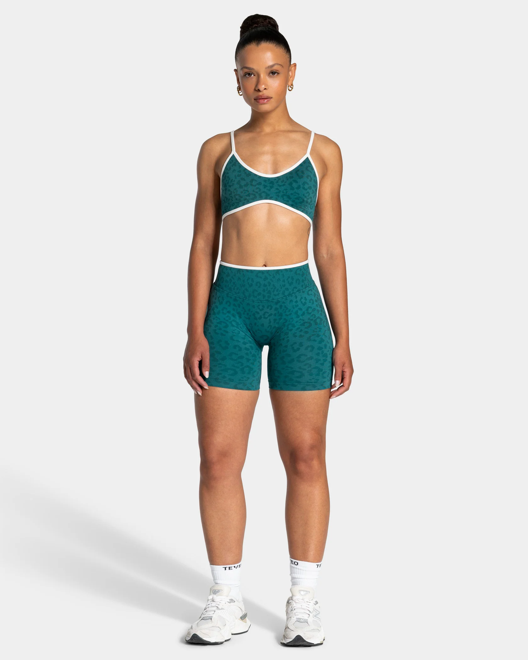 Contrastline Shorts "Leo Petrol" - Image 3