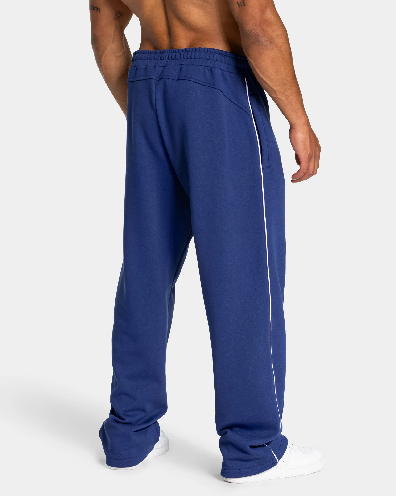 Contrastline Straight Leg Jogger "Indigo" - Image 2