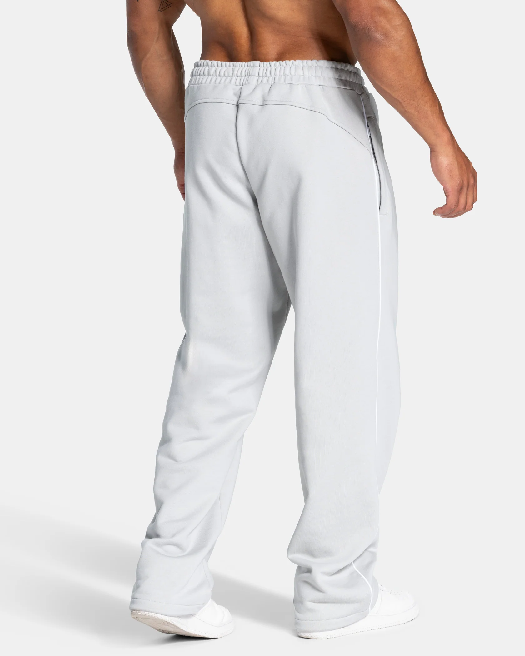Contrastline Straight Leg Jogger "Moon" - Image 2