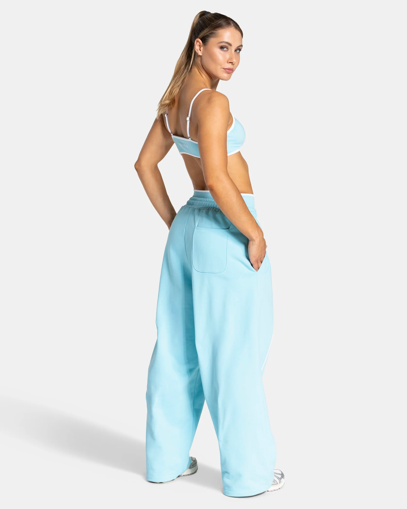 Contrastline Wide Leg Jogger "Arctic Blue" - Image 5