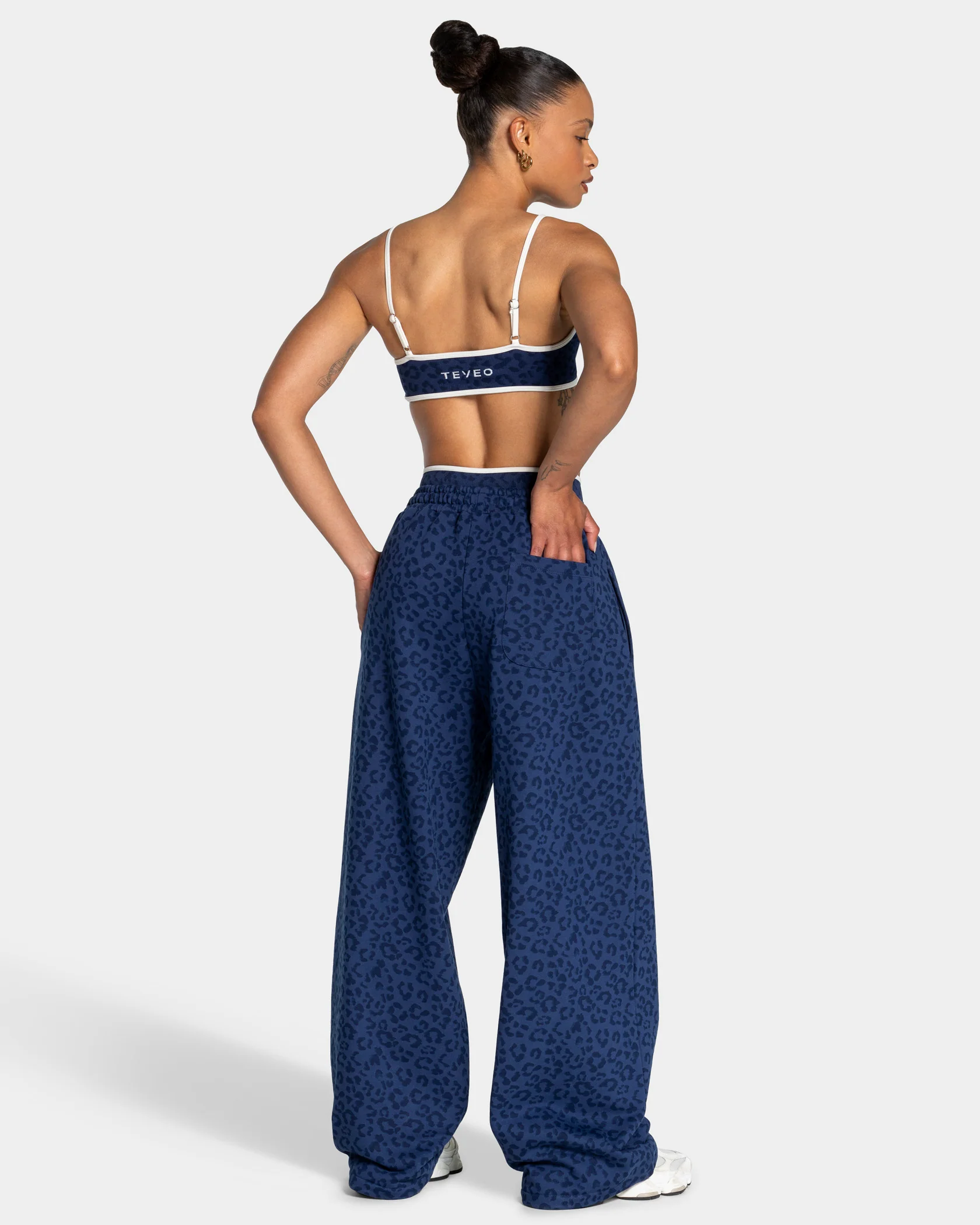 Contrastline Wide Leg Jogger "Leo Dunkelblau" - Image 5