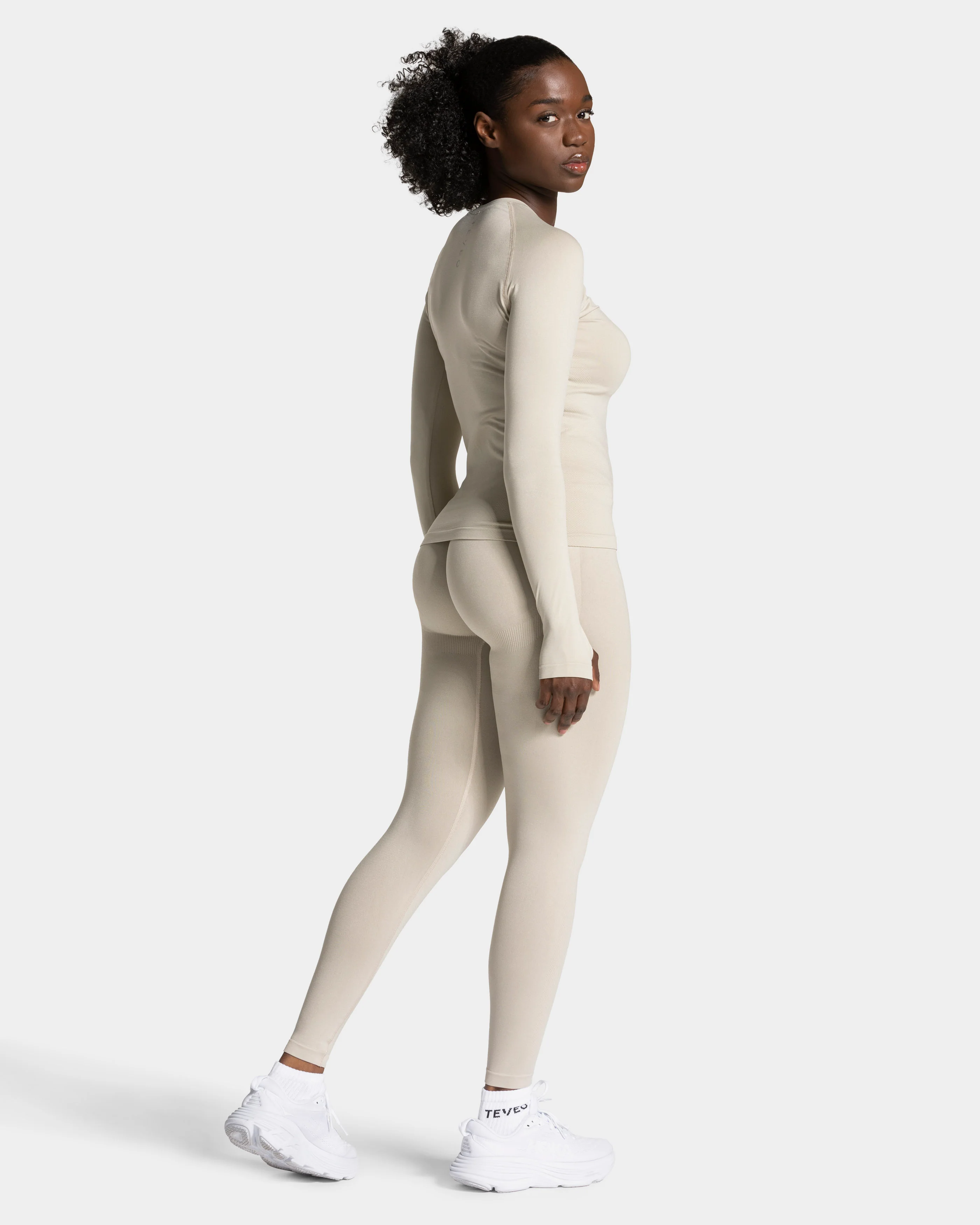 END Running Longsleeve "Latte" - Image 5