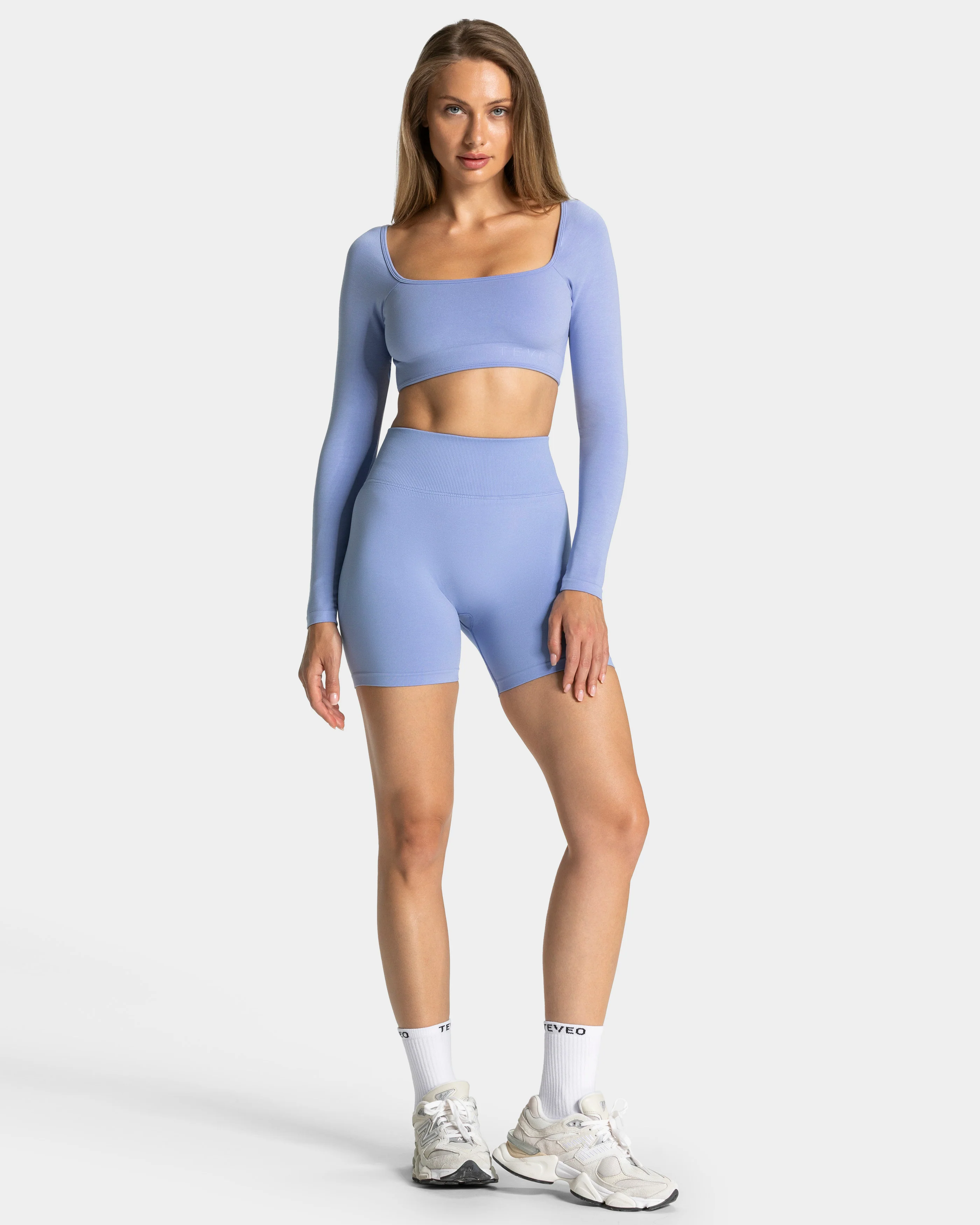 Femme Sculpt Scrunch Shorts "Frozen" - Image 3