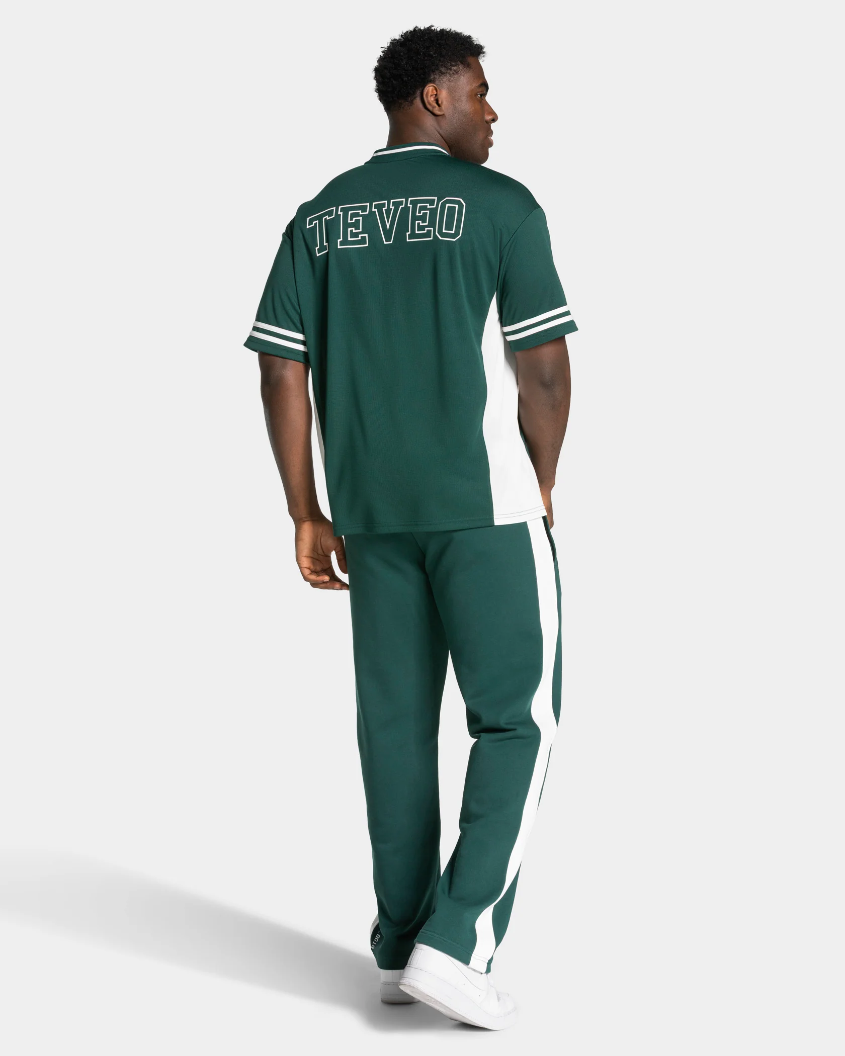 Football Straight Leg Jogger "Dunkelgrün" - Image 5