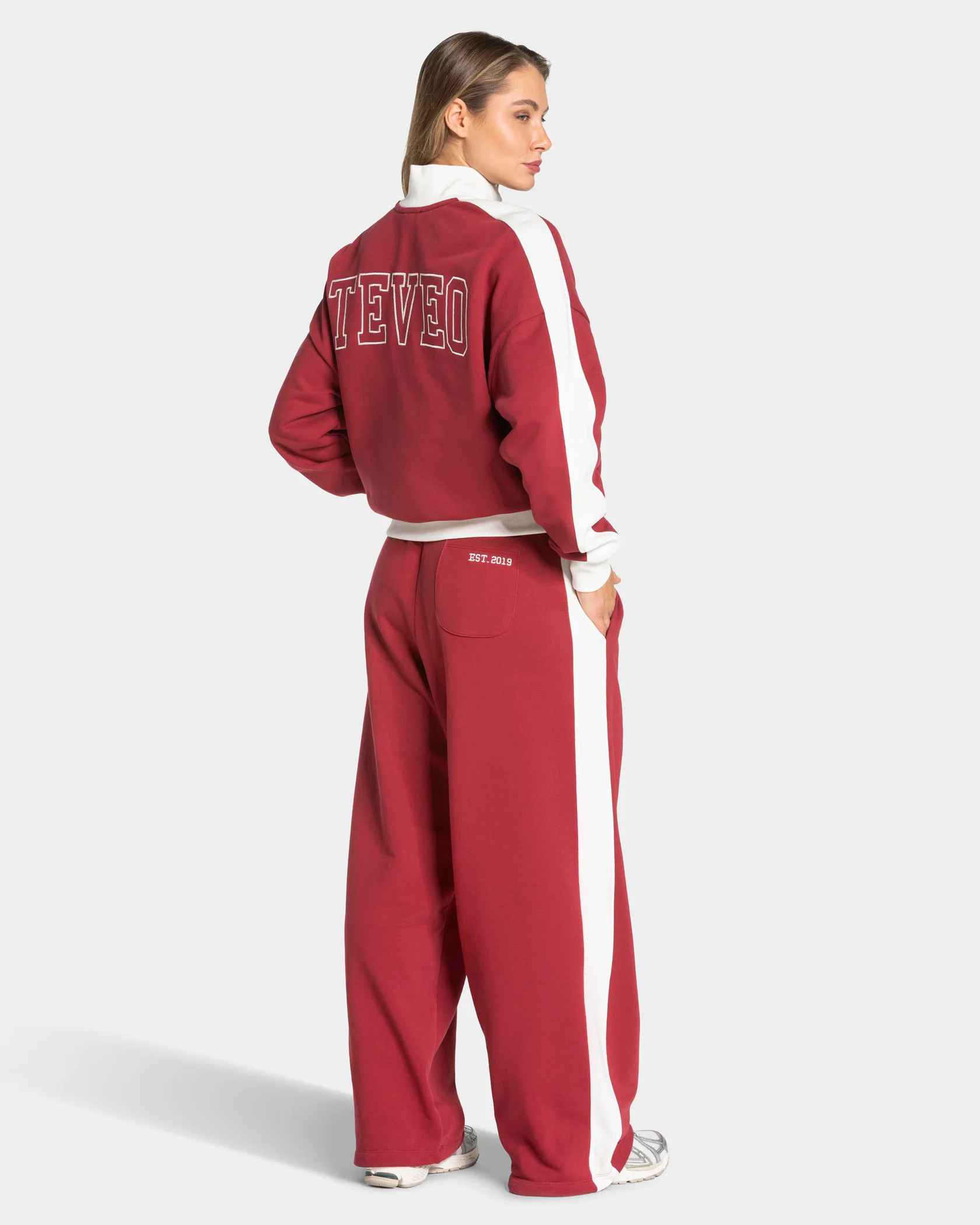 Football Zip Jacke "Cranberry" - Image 5