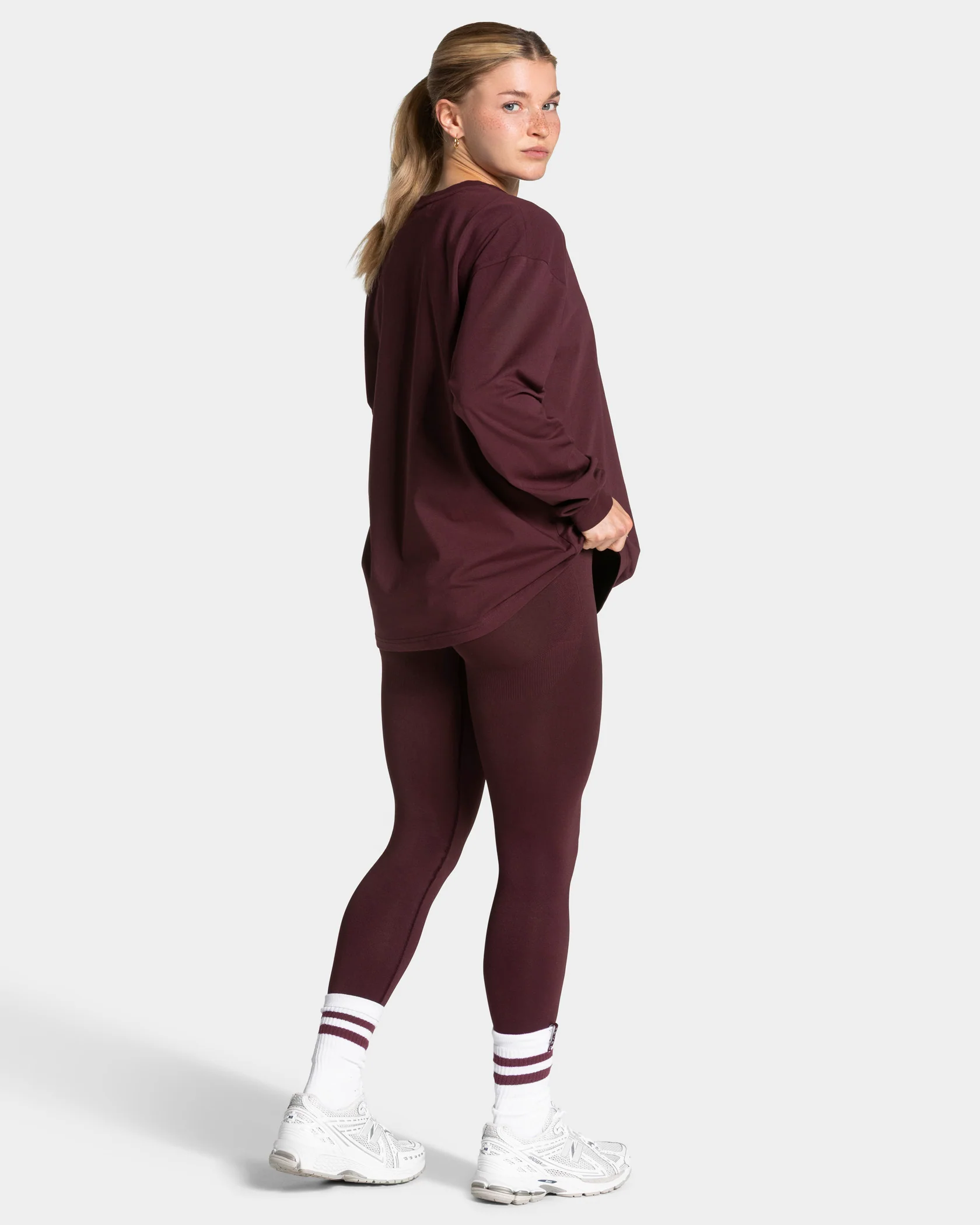 Lift Longsleeve "Merlot" - Image 5