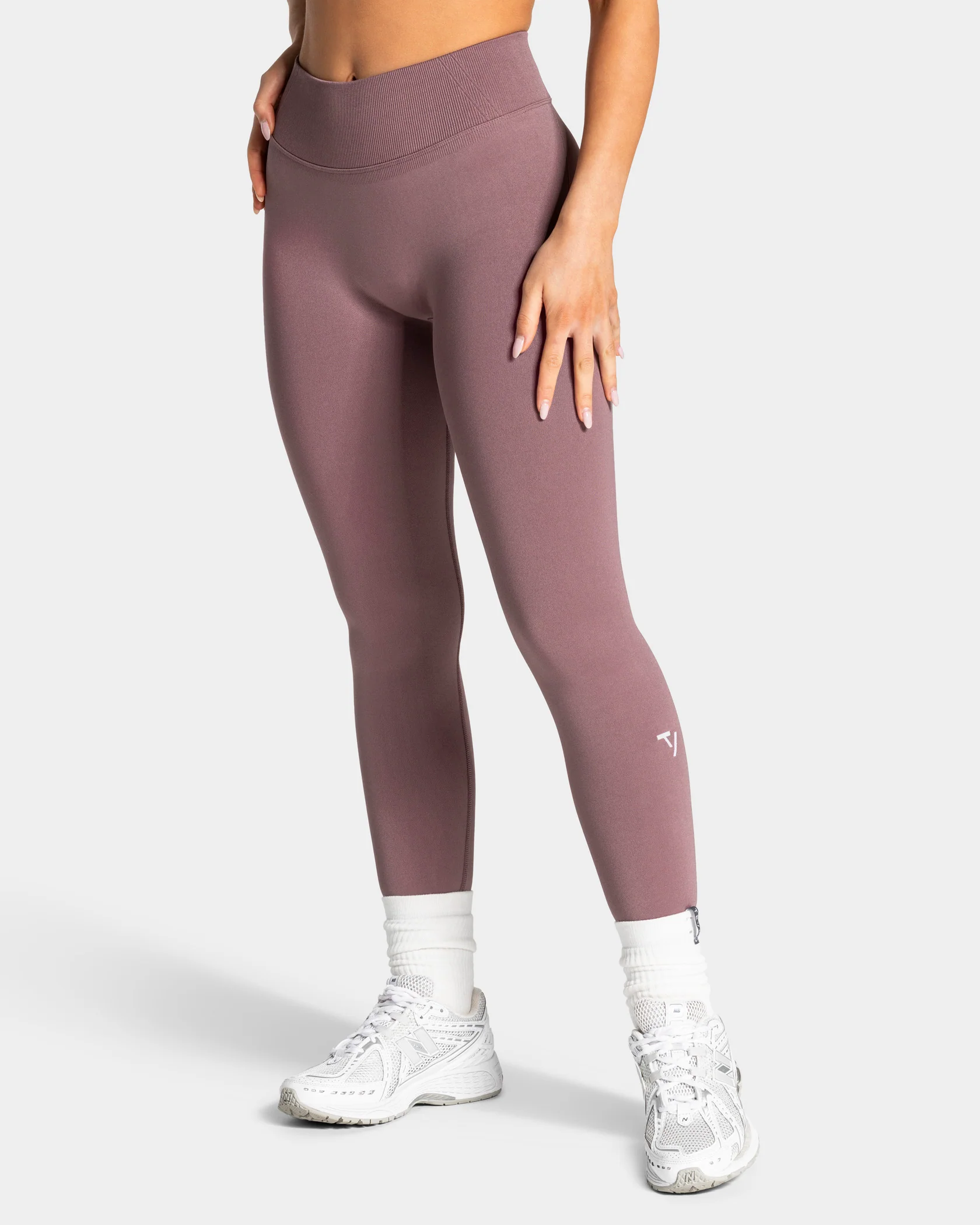 Lift Sculpt Scrunch Leggings "Mauve" - Image 2