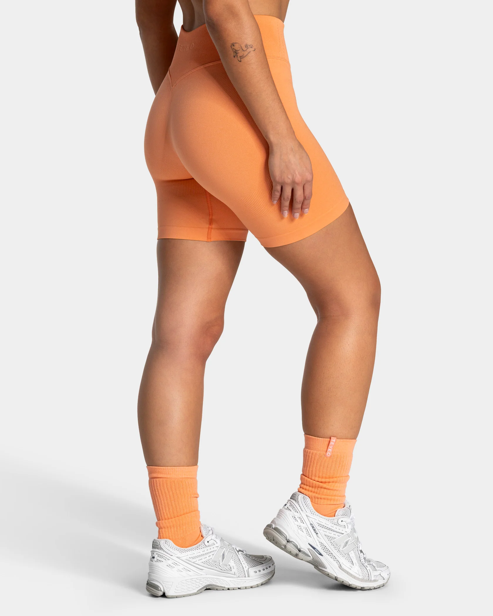 Lift Shorts "Apricot" - Image 2