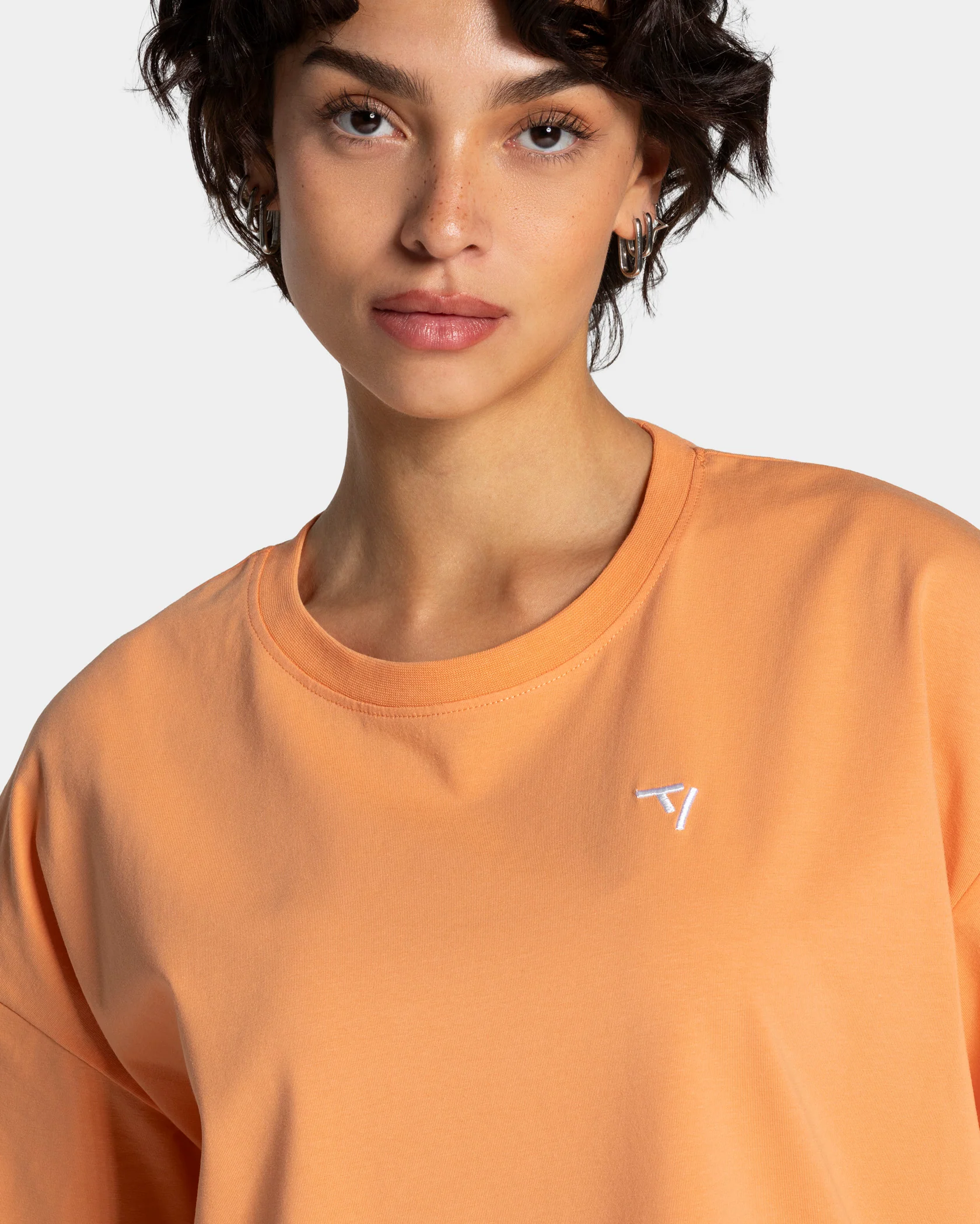 Lift T-Shirt "Apricot" - Image 4