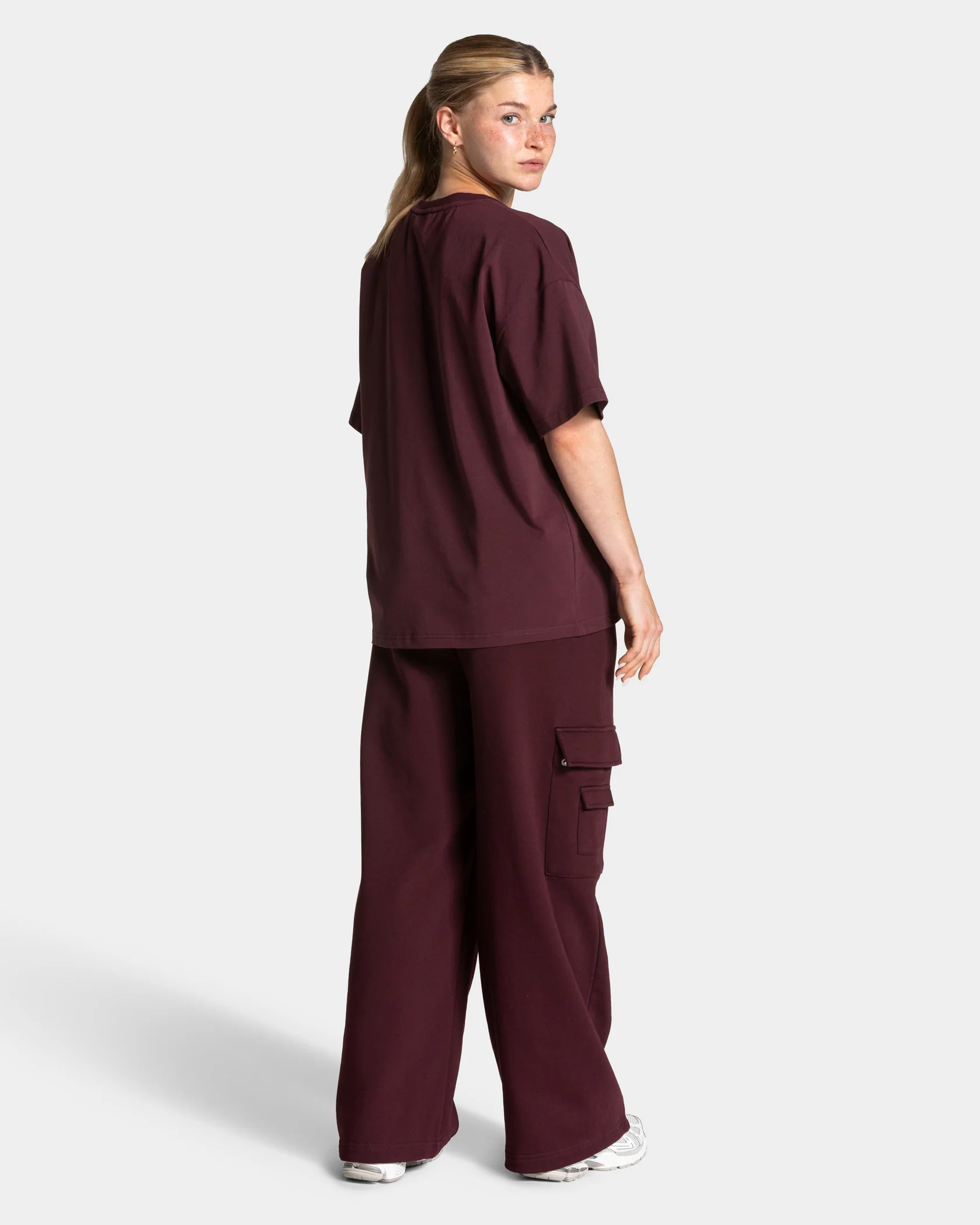 Lift T-Shirt "Merlot" - Image 5