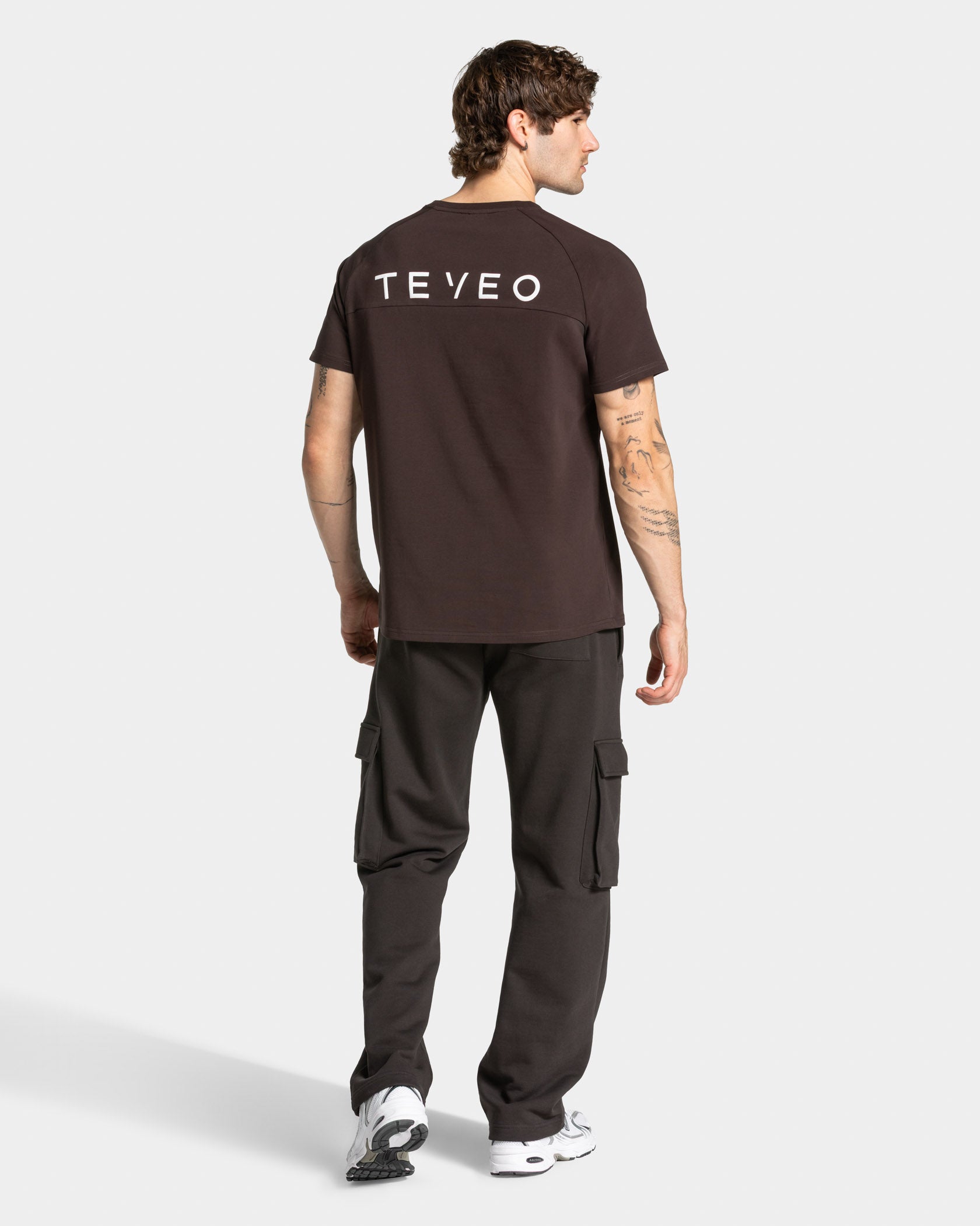 Lift Wide Leg Cargo Jogger "Dark Chocolate" - Image 5