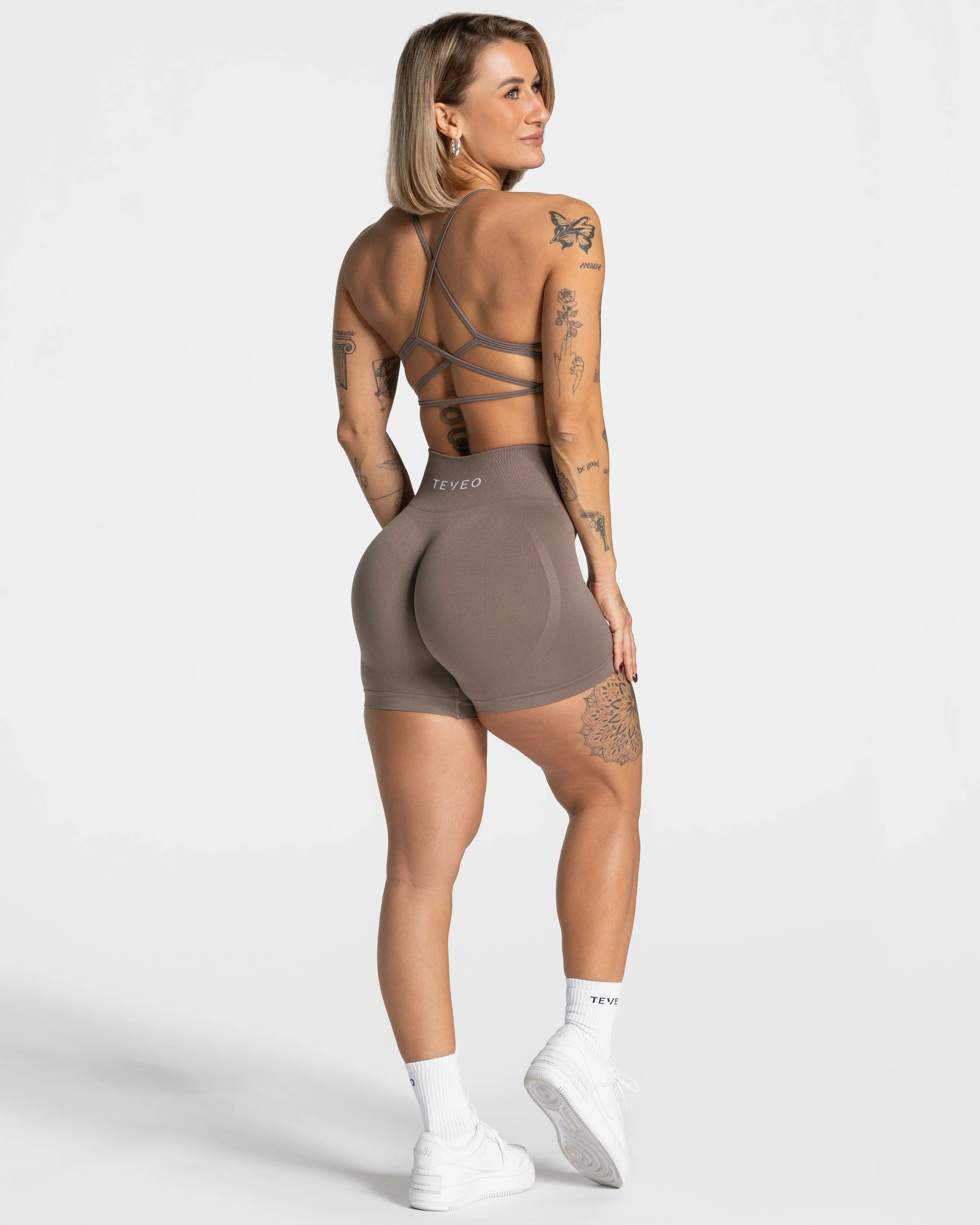 Pure Covert Scrunch Shorts  "Mokka" - Image 3