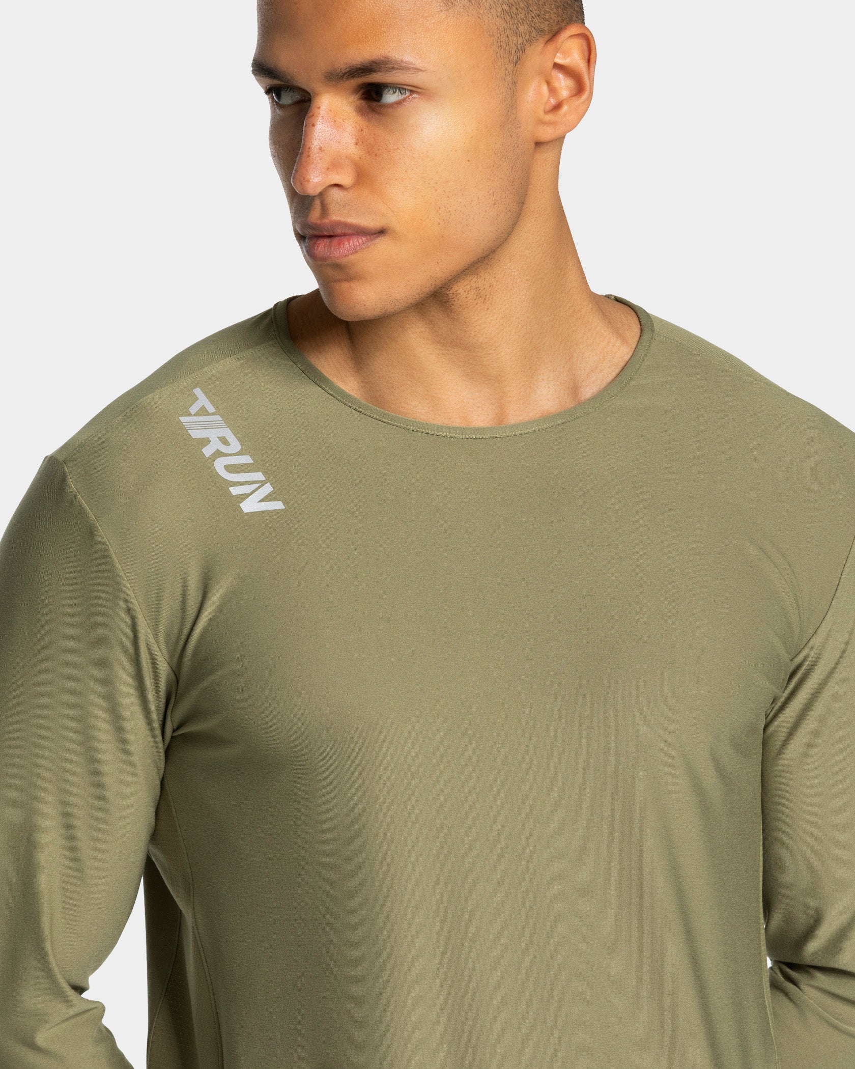 RUN Longsleeve "Olive" - Image 4