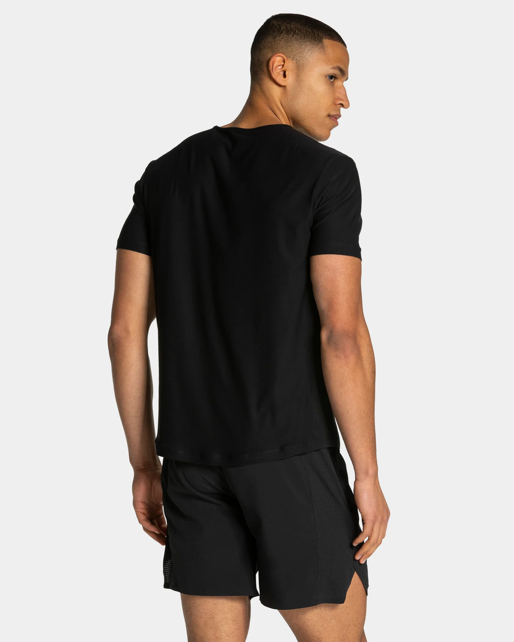 RUN T-Shirt "Schwarz" - Image 2