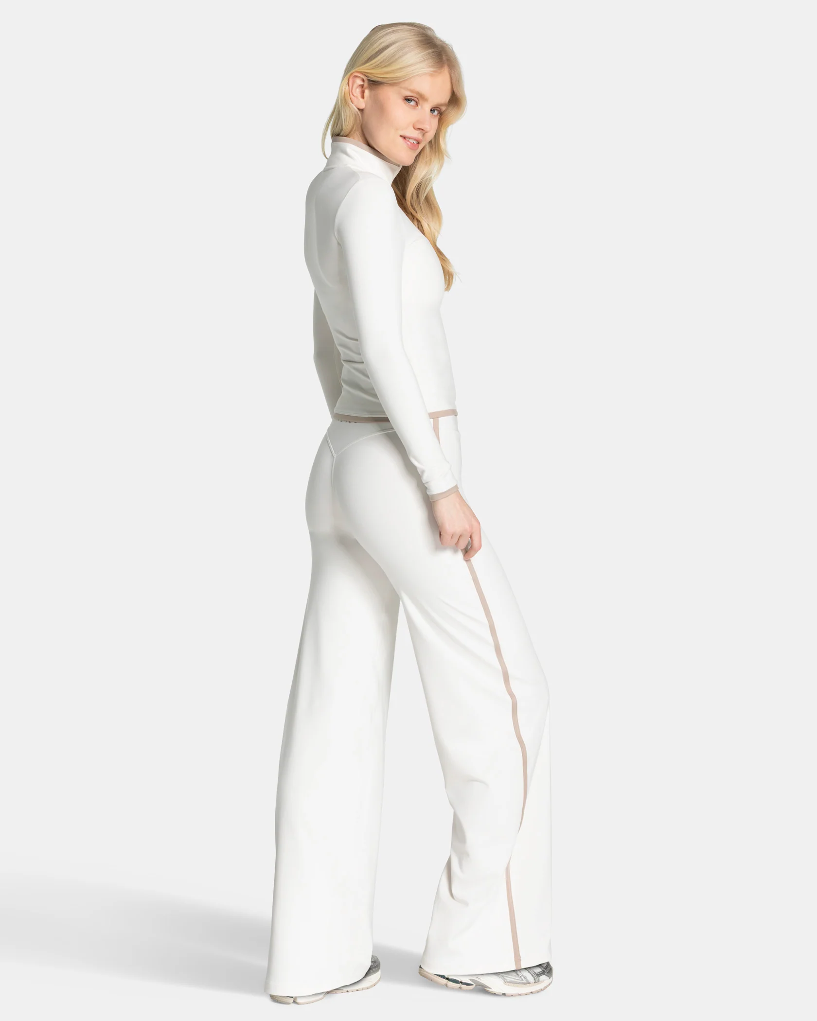 Soft Shaping Zip Jacke "Off White" - Image 5