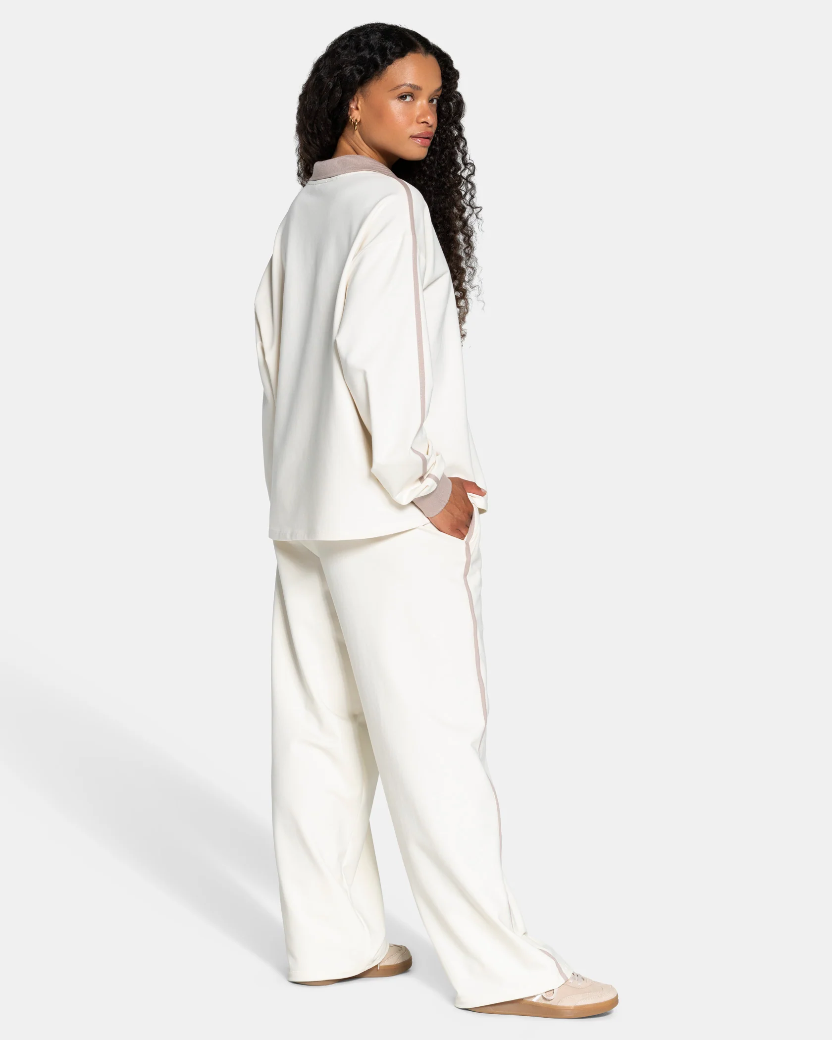 Soft Wide Leg Jogger Regular "Off White" - Image 5