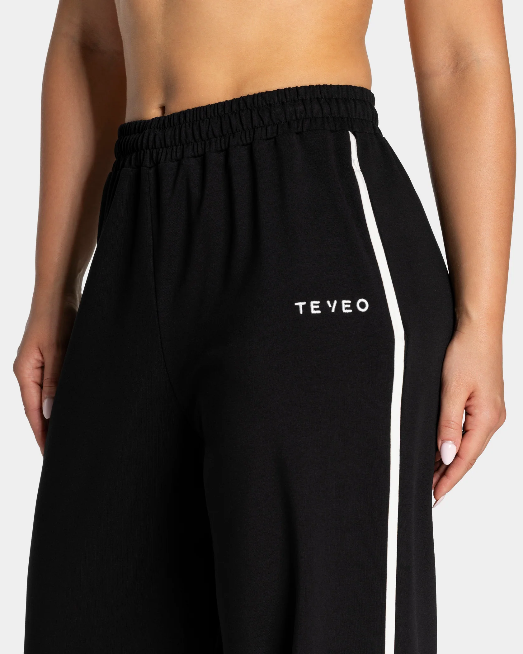 Soft Wide Leg Jogger Regular "Schwarz" - Image 4