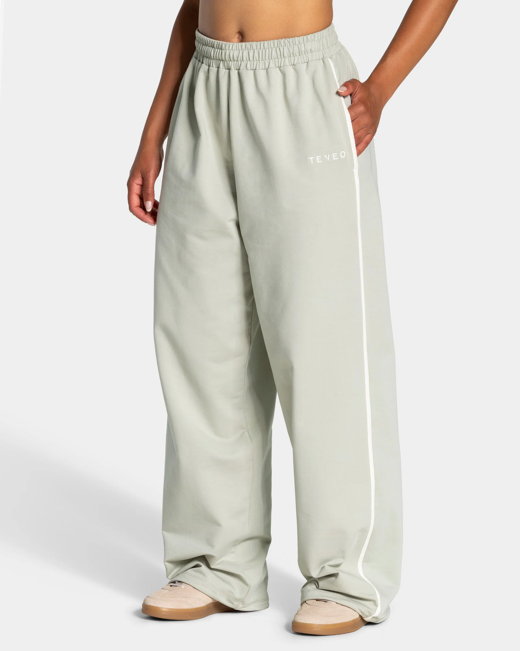 Soft Wide Leg Jogger Tall "Pistachio"