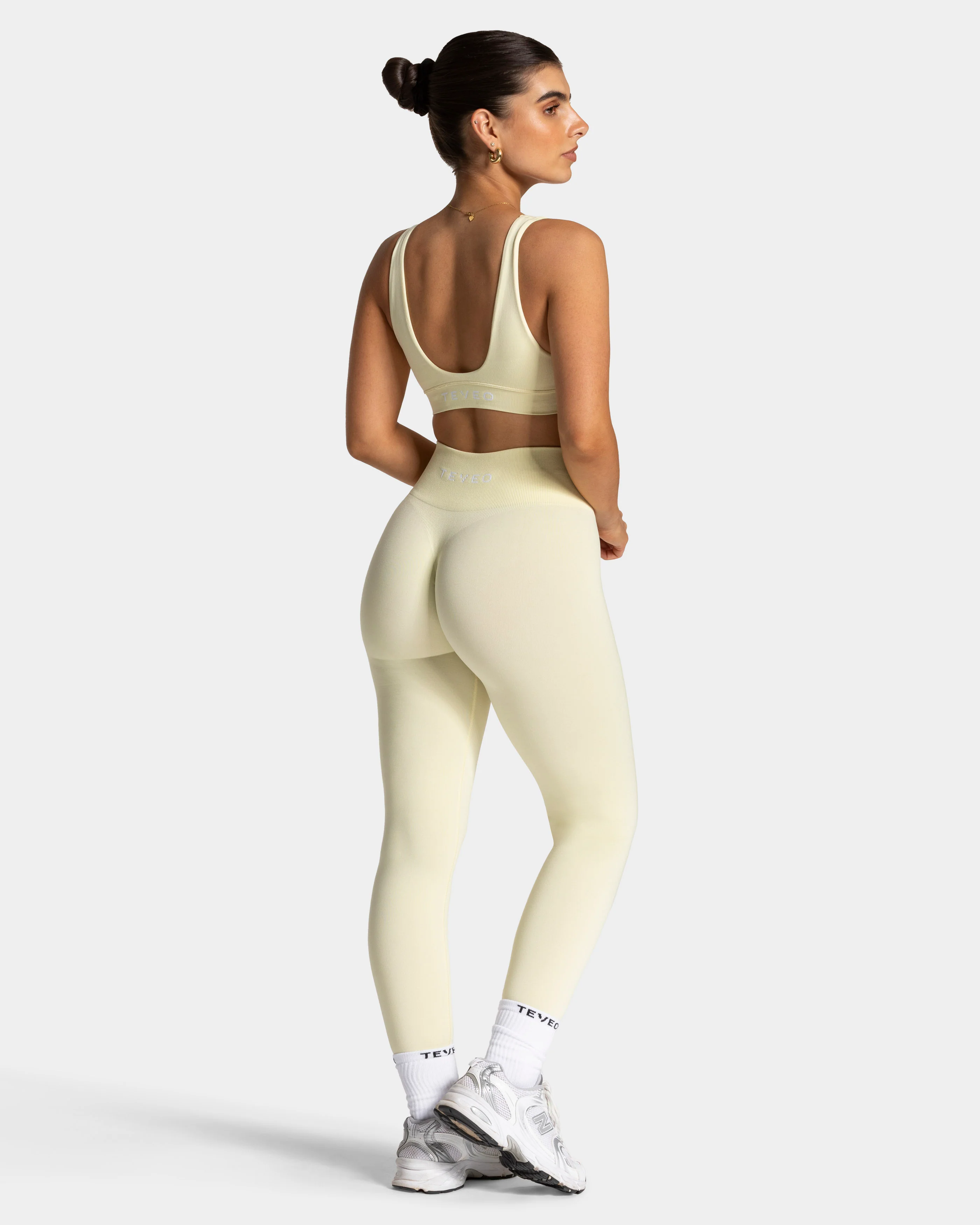 Timeless Pro Covert Scrunch Leggings "Butter Yellow" - Image 5