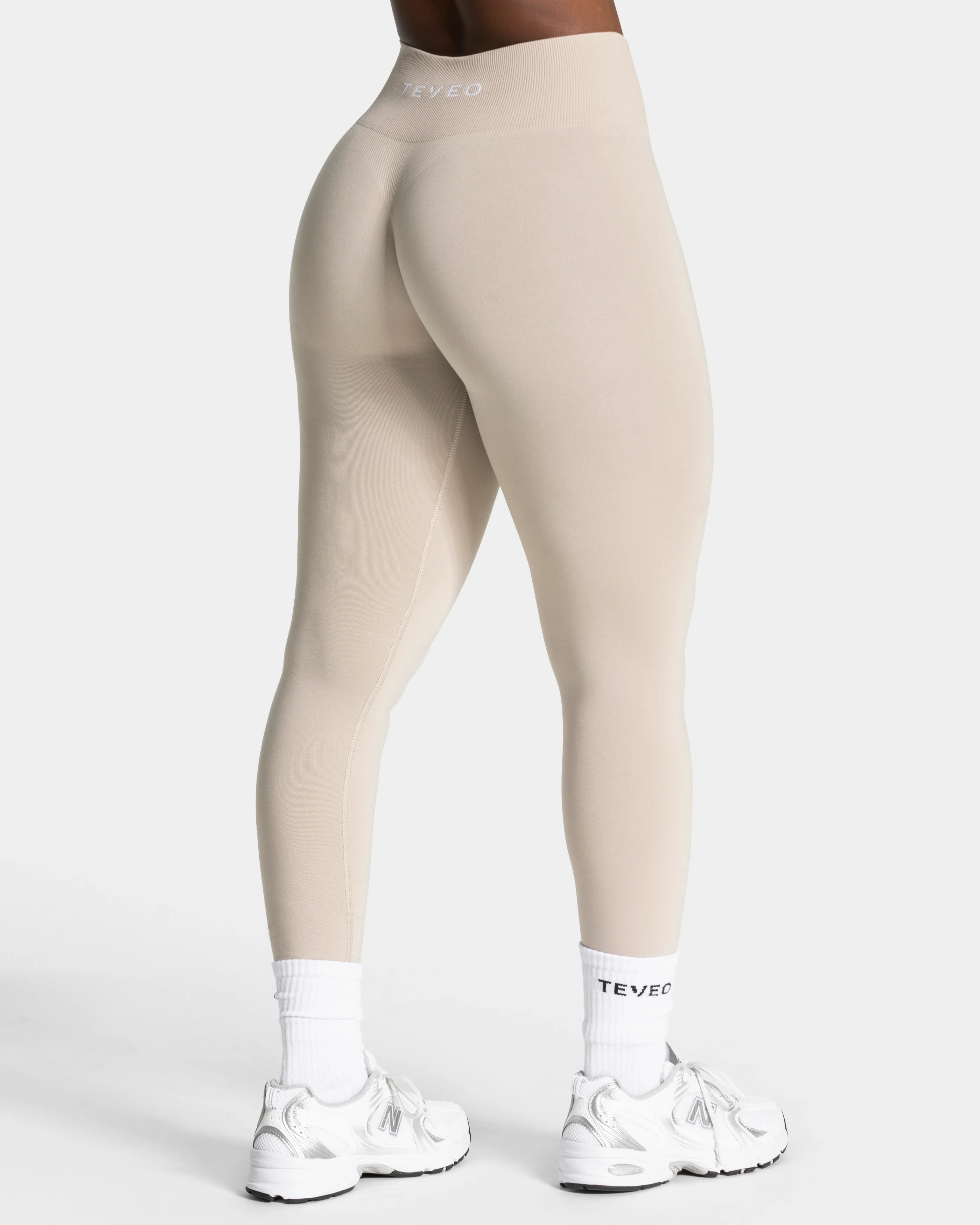Timeless Pro Leggings "Cream" - Image 2