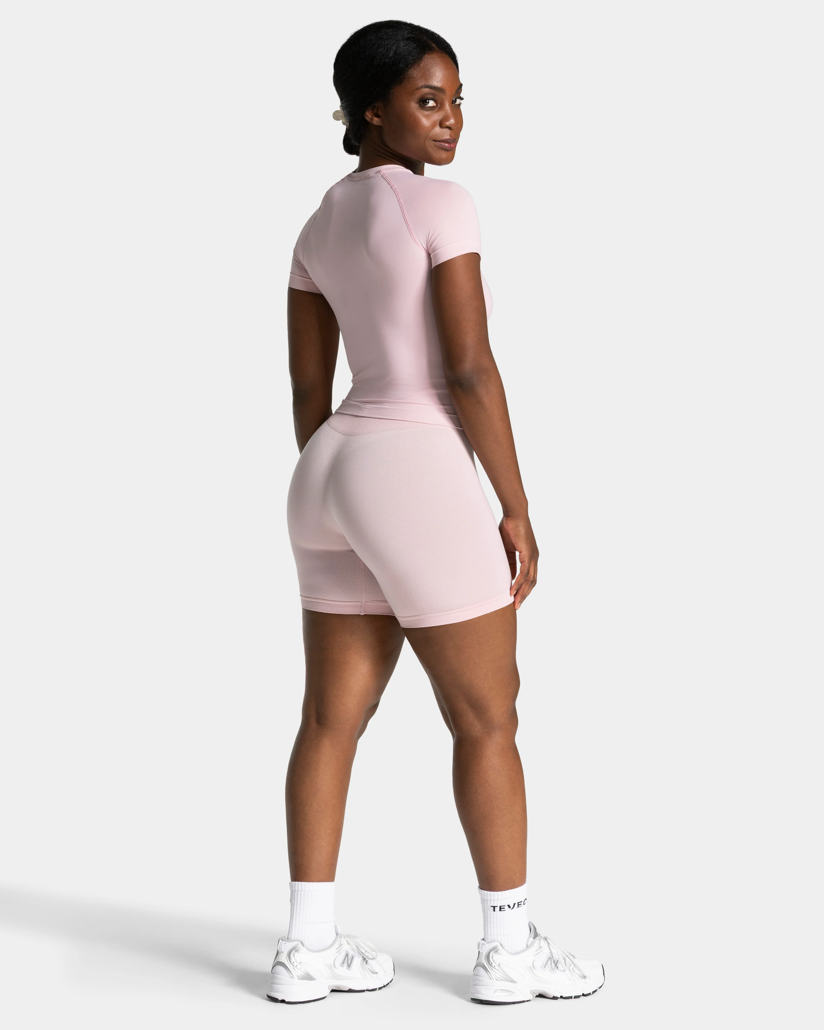Timeless Pro T-Shirt "Rosa" - Image 5