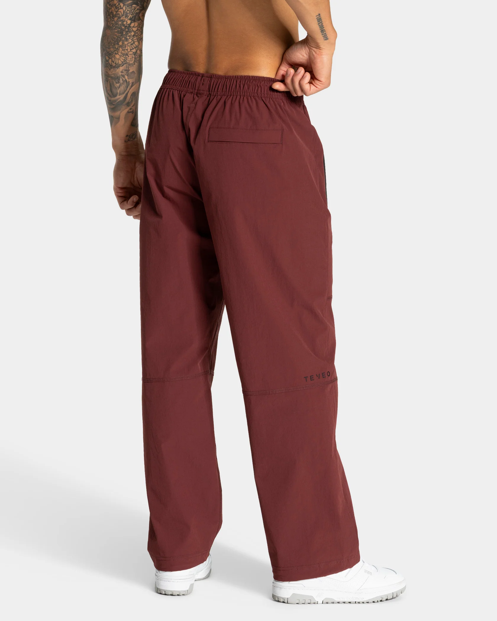 Workout Pumper Pants "Merlot" - Image 2