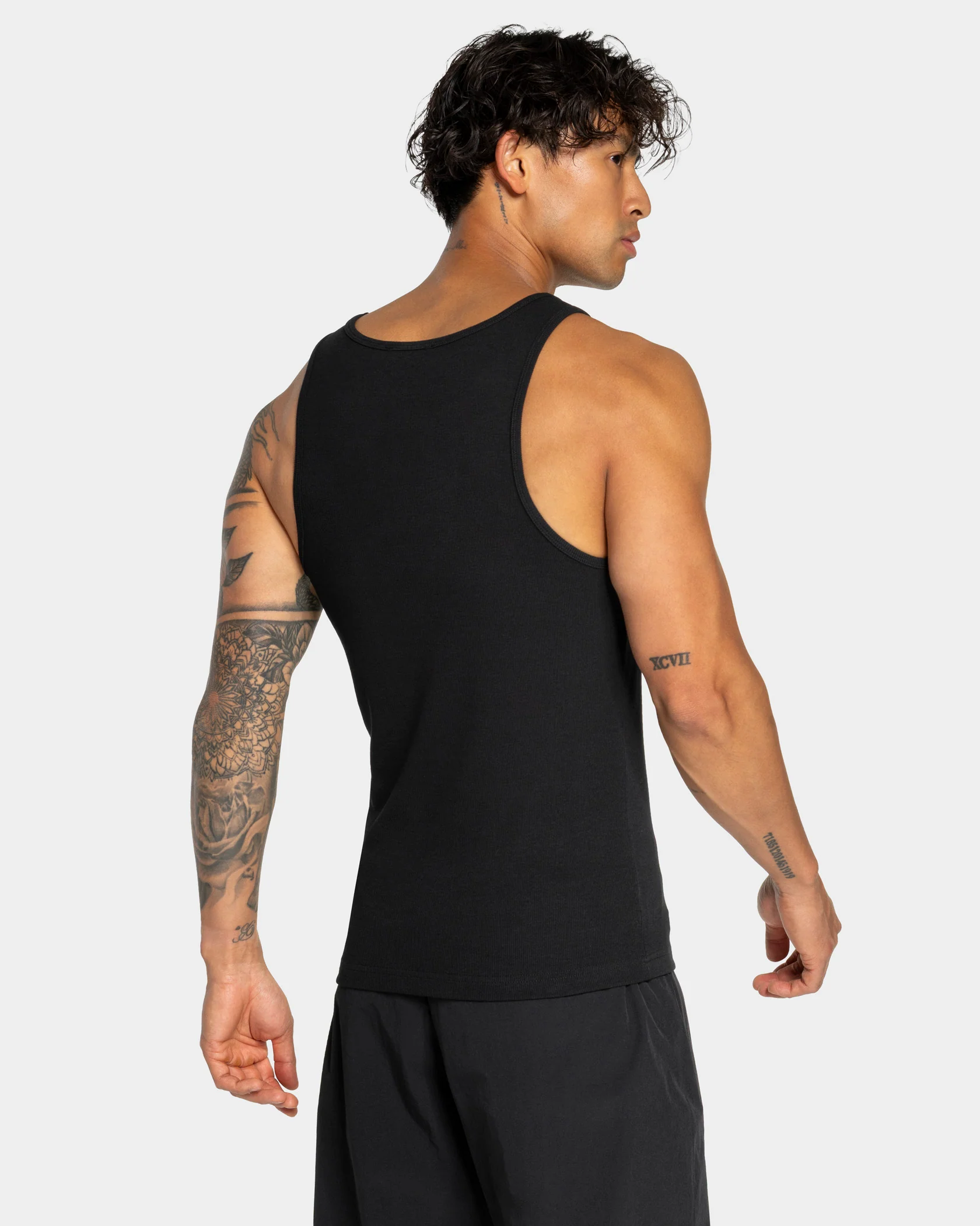 Workout Ribbed Tank "Schwarz" - Image 2