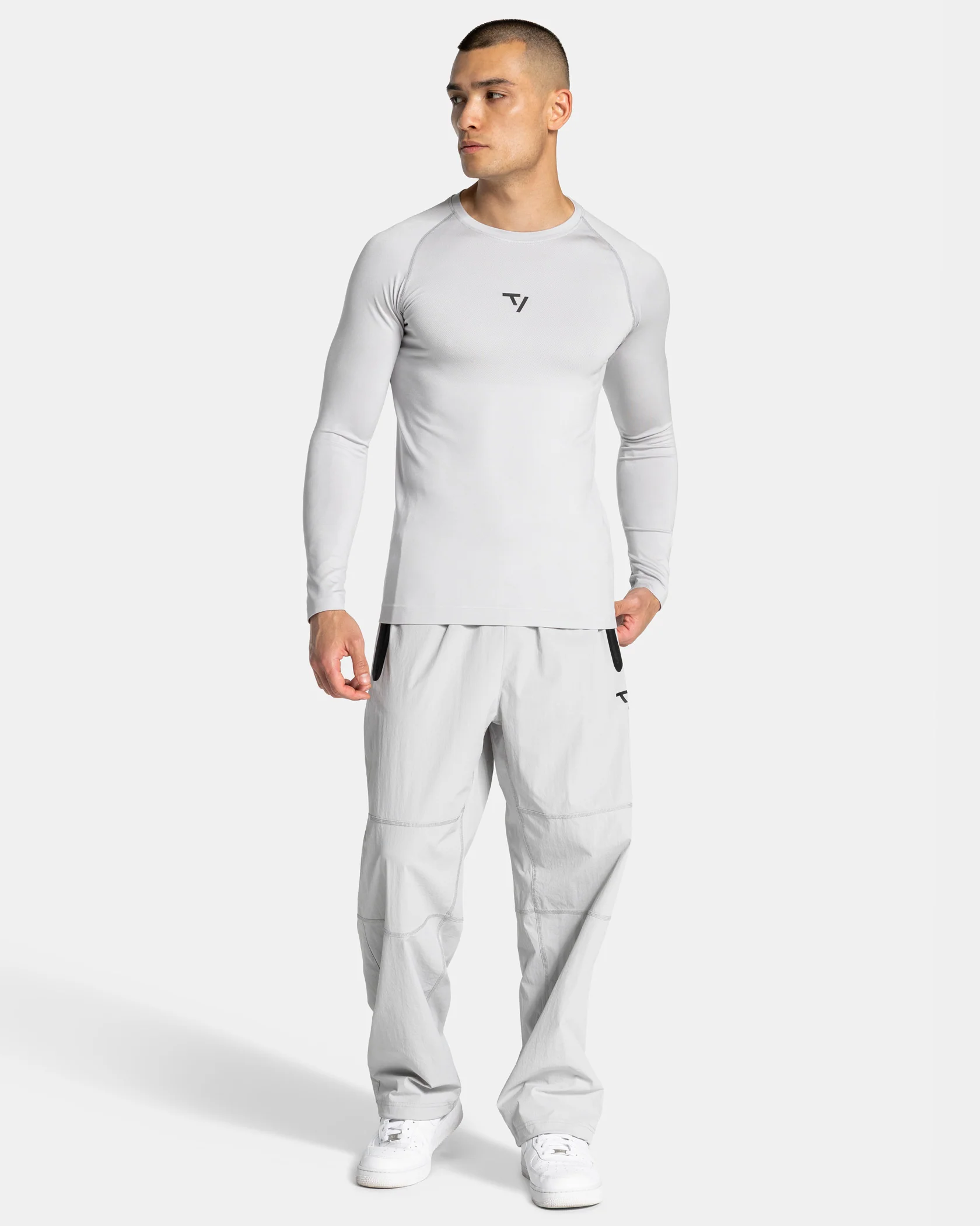 Workout Seamless Longsleeve "Hellgrau" - Image 3