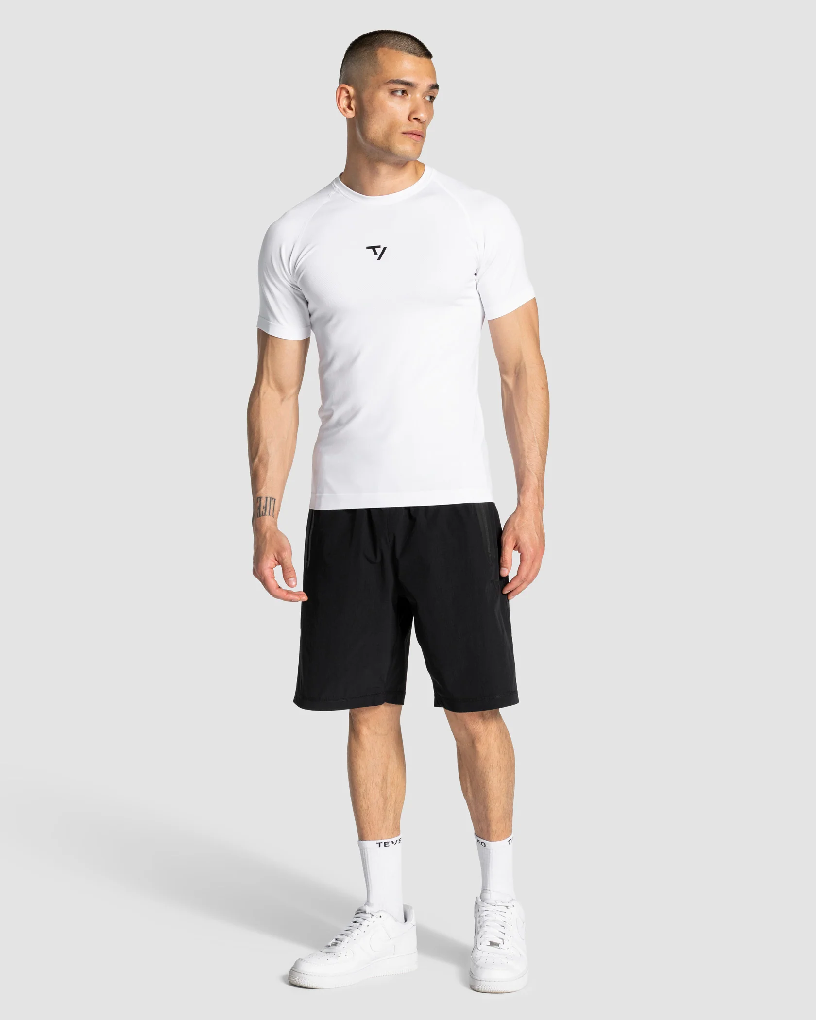 Workout Seamless T-Shirt "Weiß" - Image 3