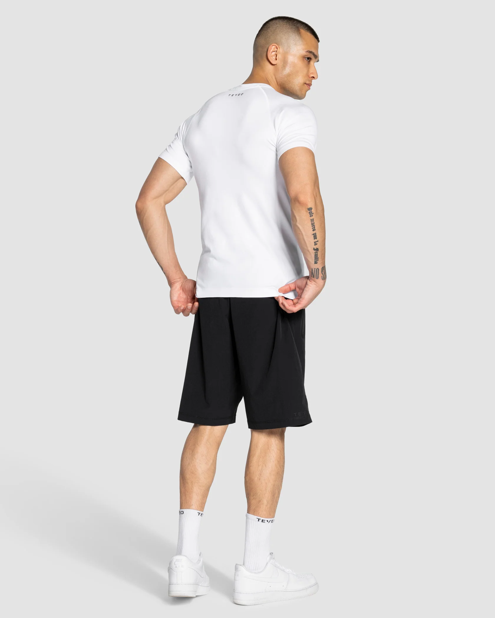Workout Seamless T-Shirt "Weiß" - Image 5